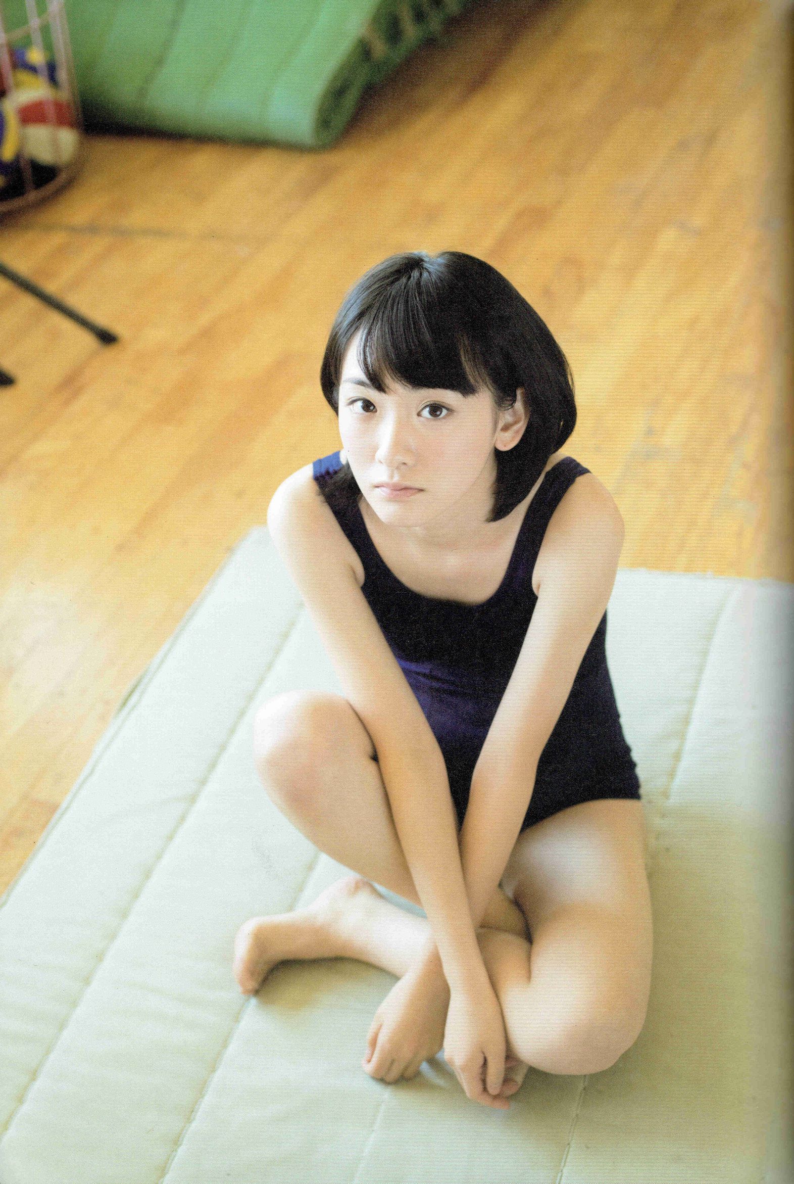 生駒里奈《君の足跡》 [Photo Book]  