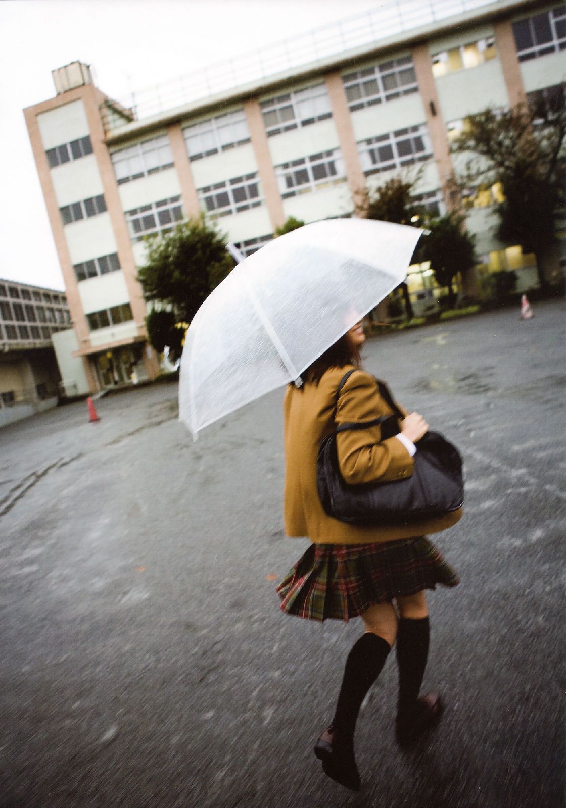 Atsuko Maeda 前田敦子 《In-Tokyo》[PB]