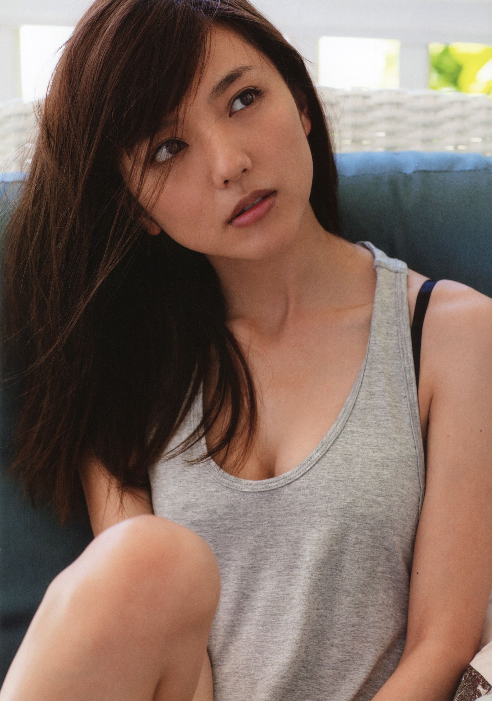 真野恵里菜《Escalation》 [PhotoBook] 