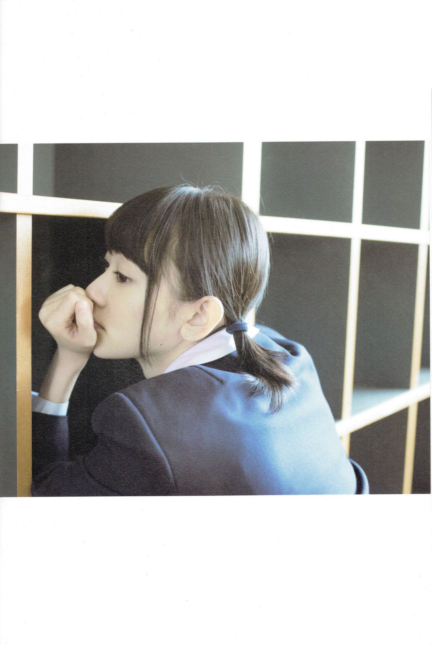 生駒里奈《君の足跡》 [Photo Book]  