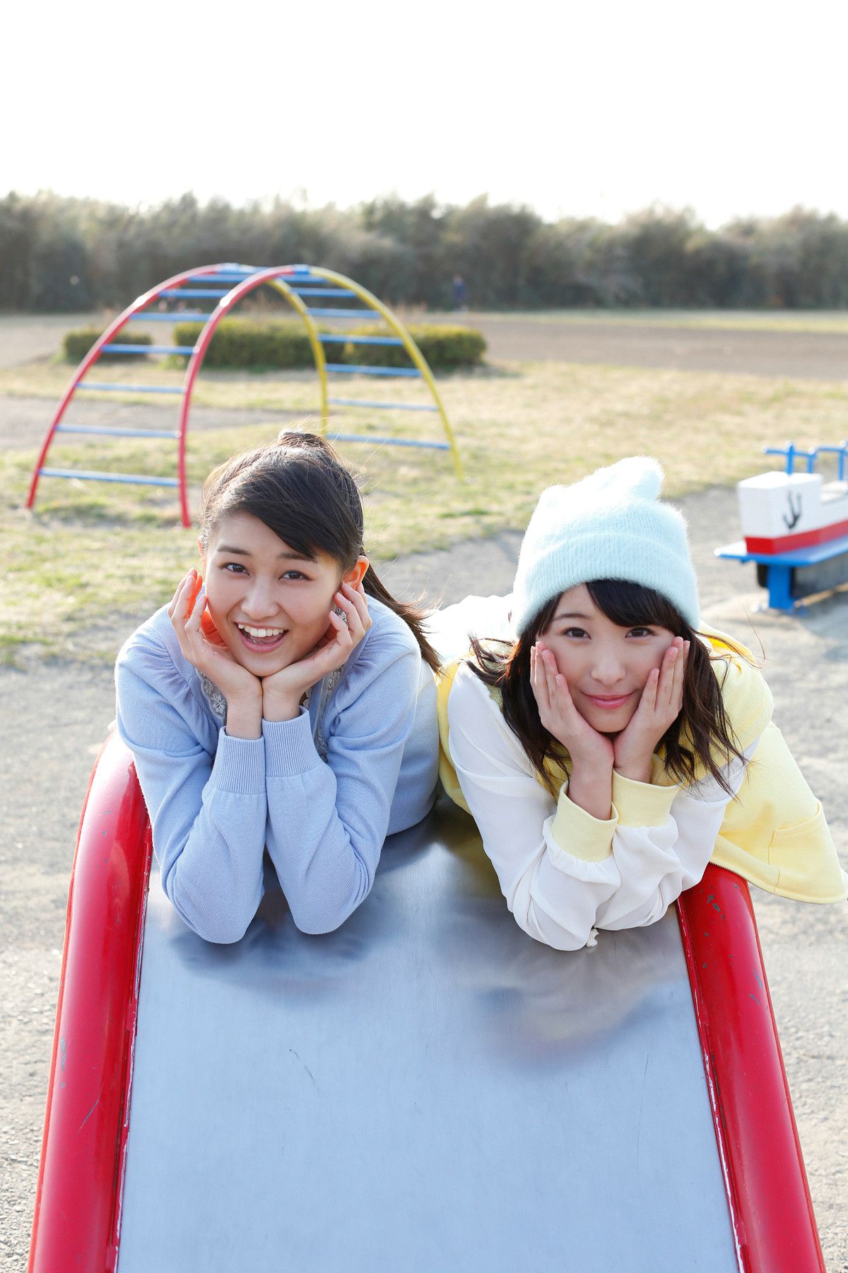 Ayaka Wada 和田彩花 、 Kanon Fukuda 福田花音 [Hello! Project Digital Books] Vol.111 