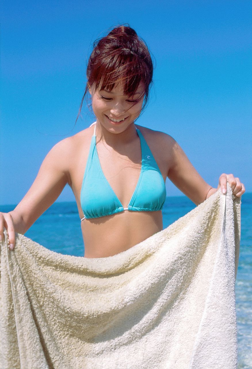 Eri Kamei 亀井絵里 [Hello! Project Digital Books] Vol.65 