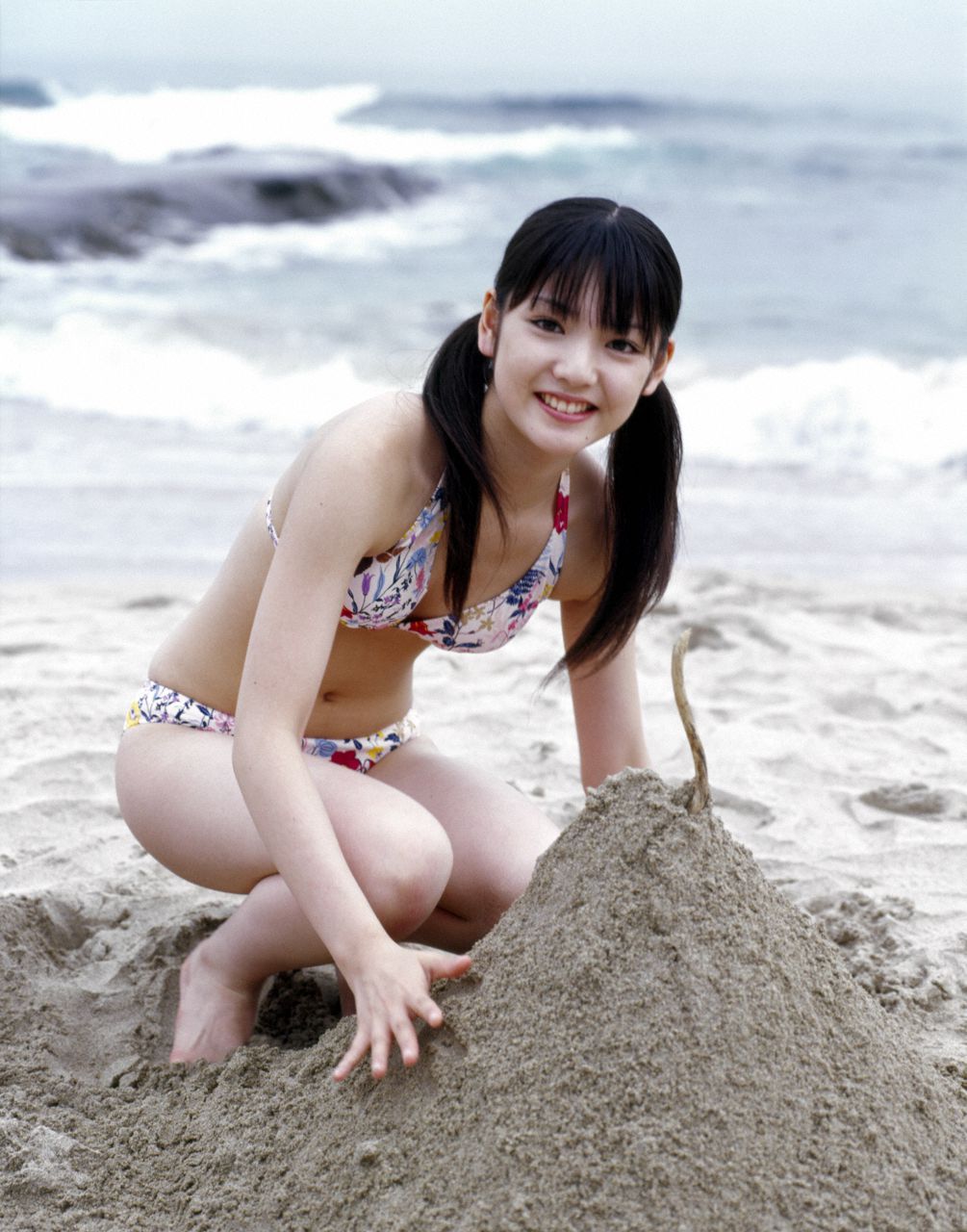 石川梨華、道重さゆみ [Hello! Project Digital Books] Vol.21 