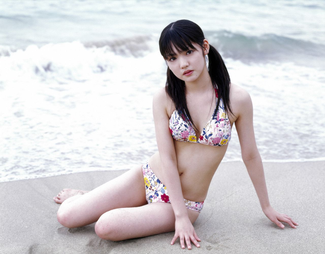 石川梨華、道重さゆみ [Hello! Project Digital Books] Vol.21 