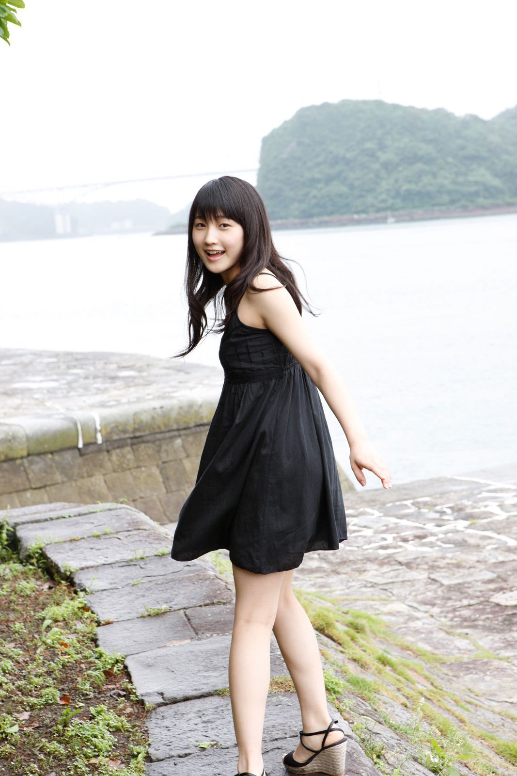 鞘師里保 Riho Sayashi [Hello! Project Digital Books] Vol.105 