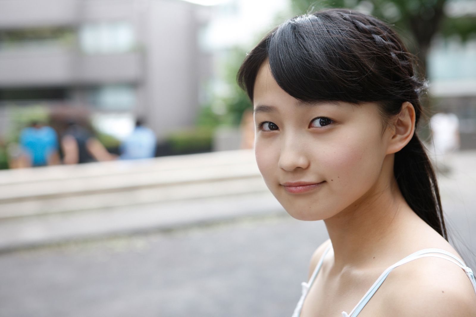 鞘師里保 Riho Sayashi [Hello! Project Digital Books] Vol.105 