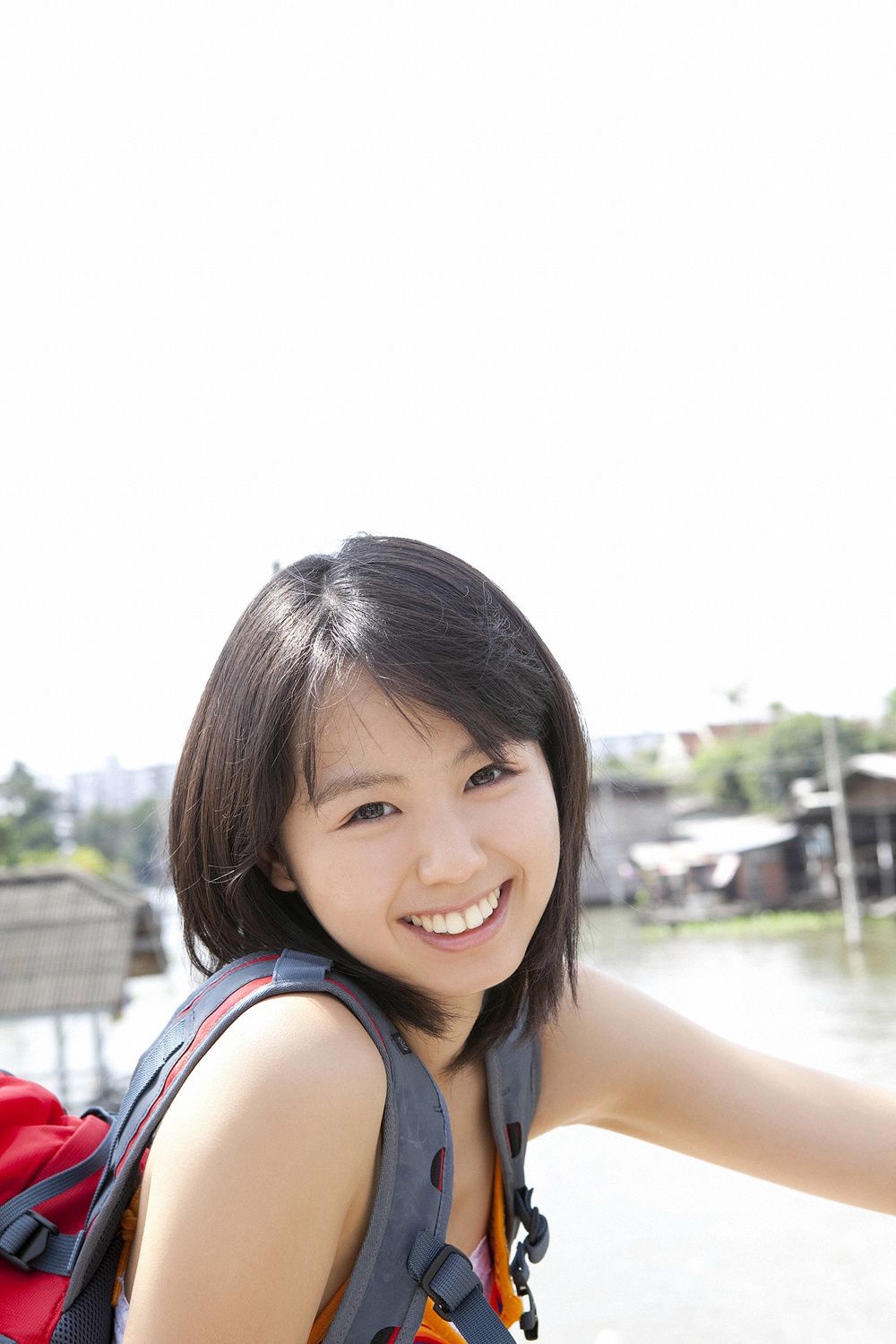 小池里奈《冒険したいお年頃》 [YS Web] Vol.377