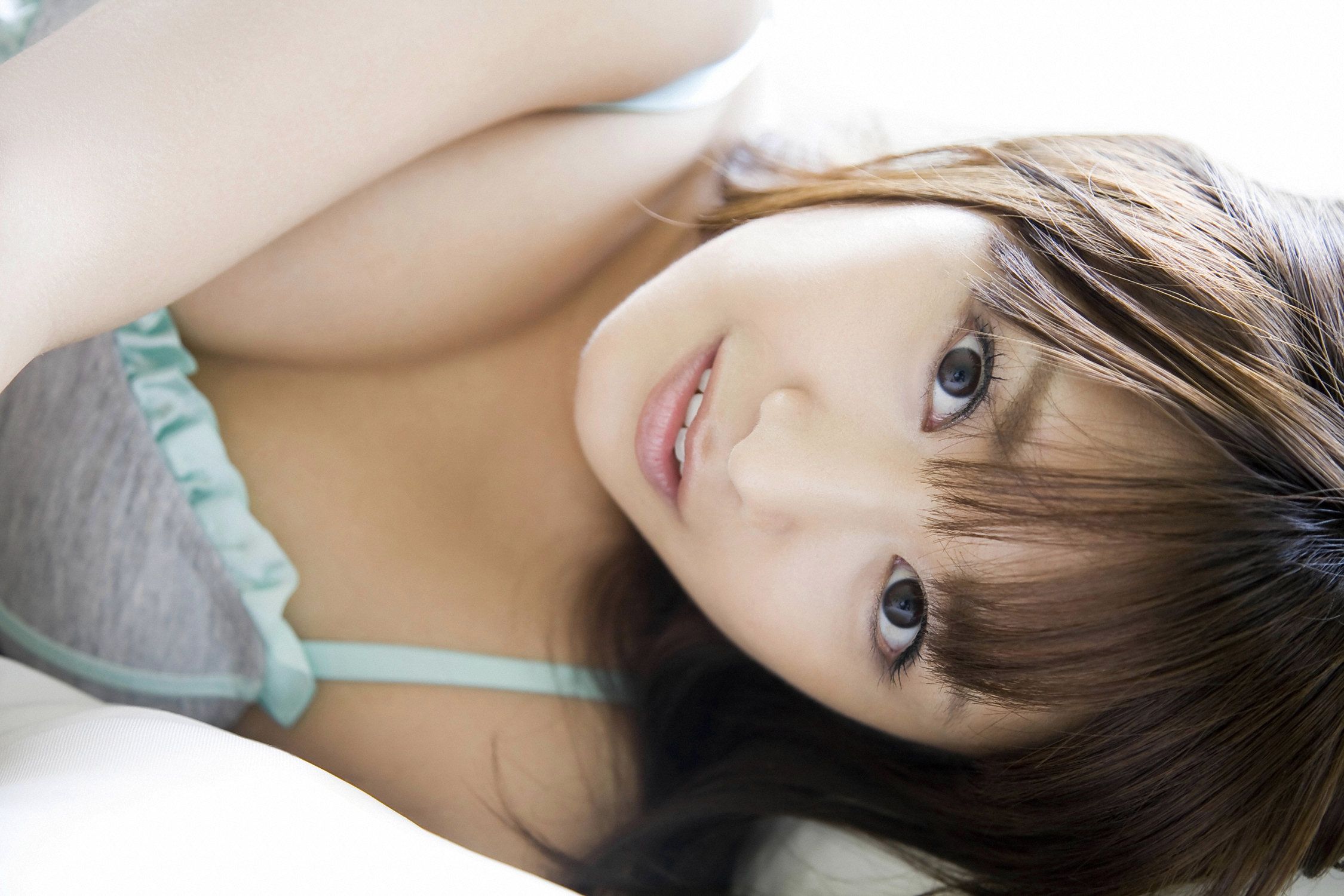 鎌田奈津美《禁断の柔肌》 [YS Web] Vol.369