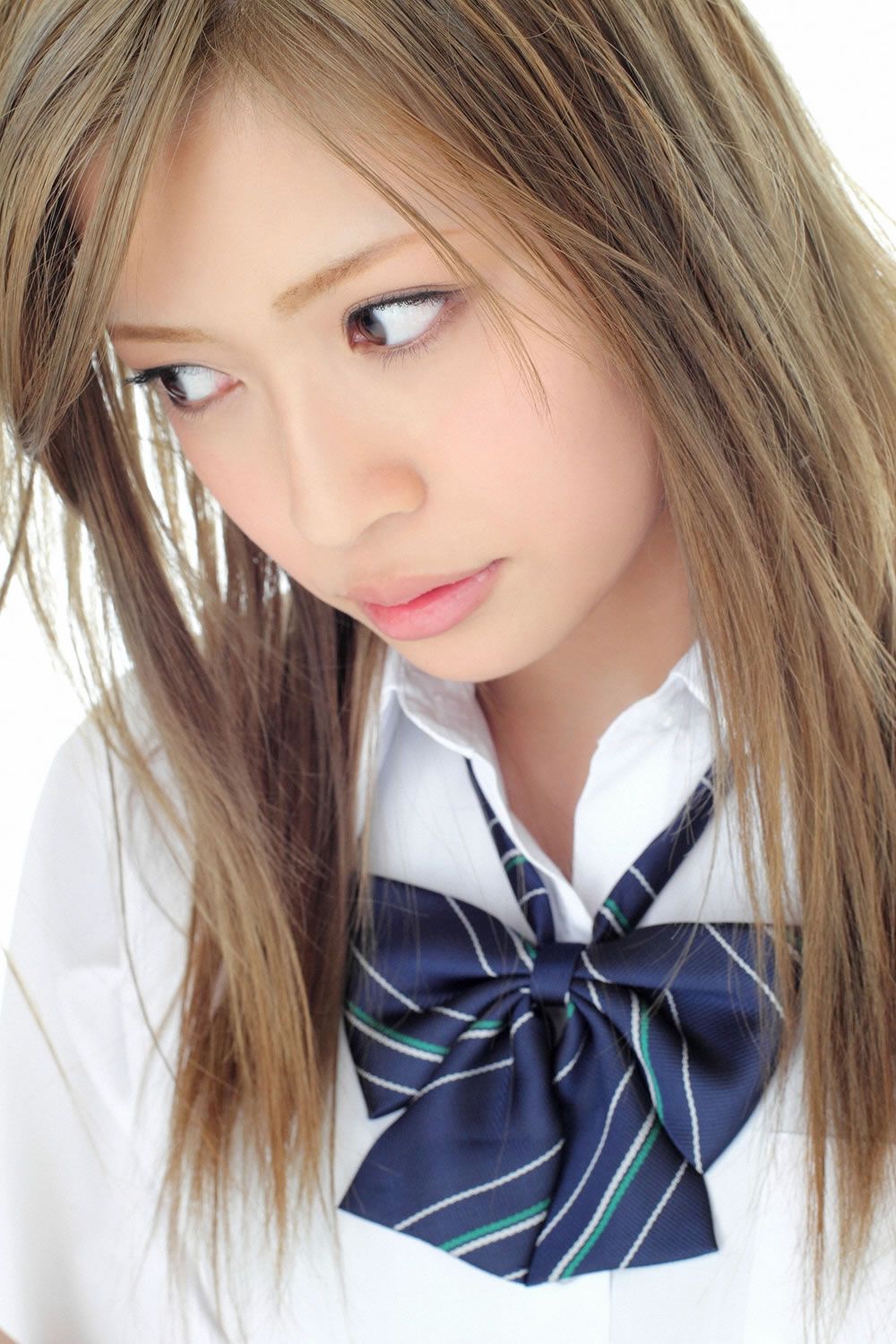 Yuuri Shiina 椎名遊莉《17歳のCool Beauty入学》 [YS Web] Vol.400