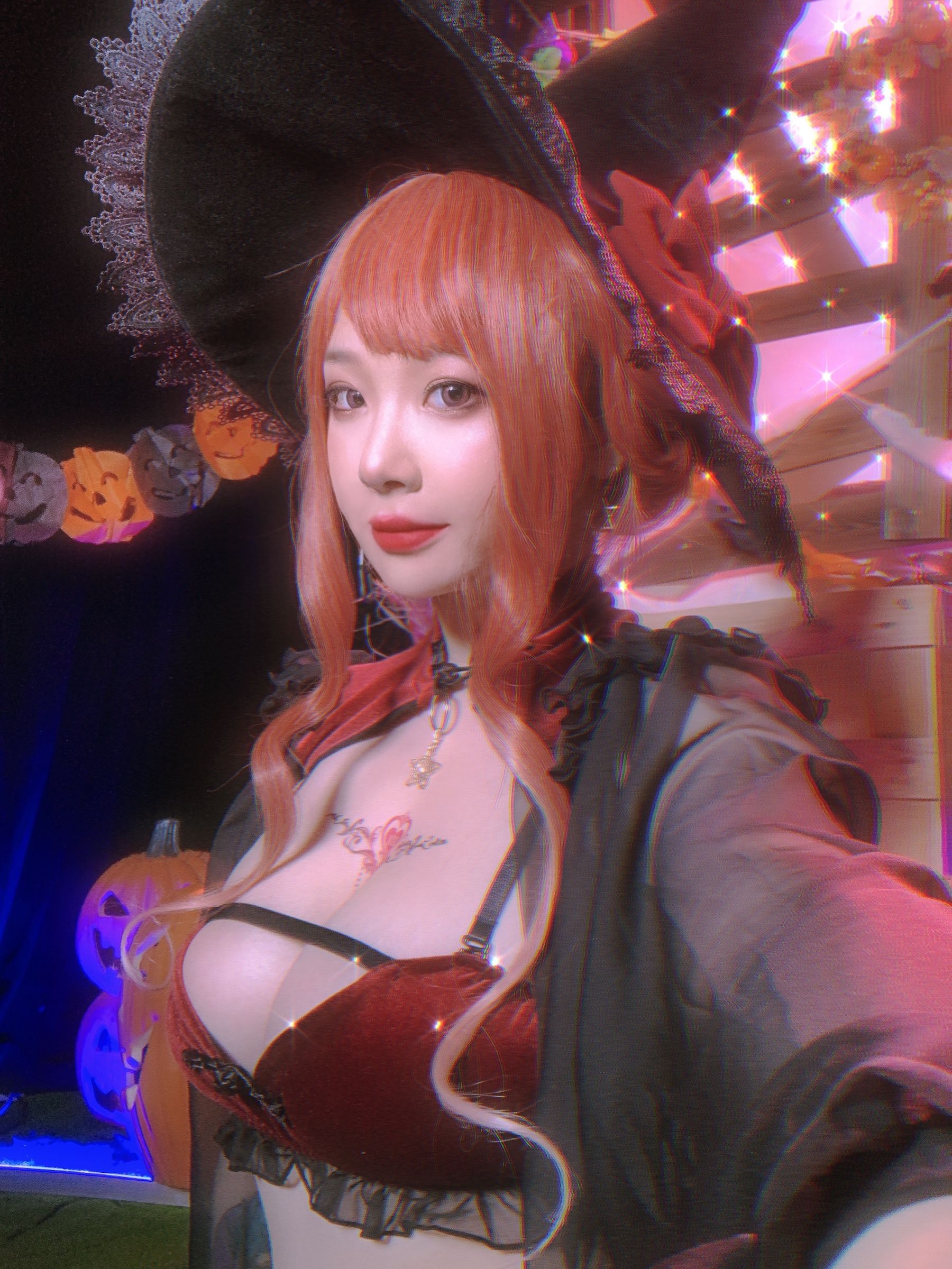 [福利COS] 皮皮奶可可爱了啦 - 万圣节女巫