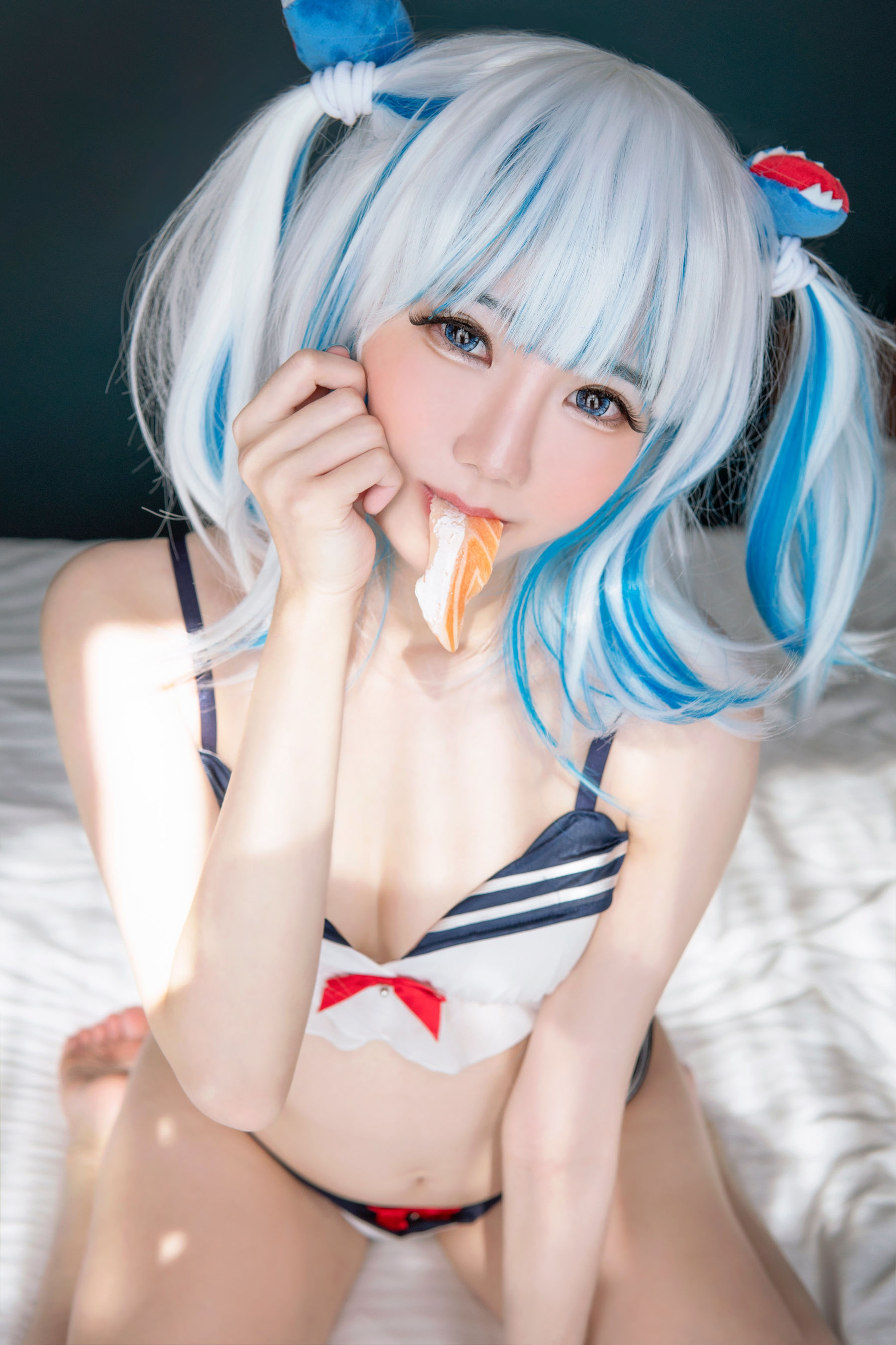 [福利COS] Sally Dorasnow - Gura Bikini