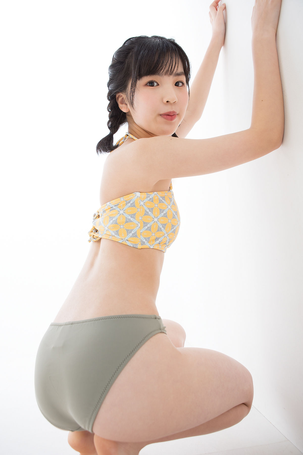 [Minisuka.tv] Ami Manabe 眞辺あみ - Fresh-idol Gallery 48