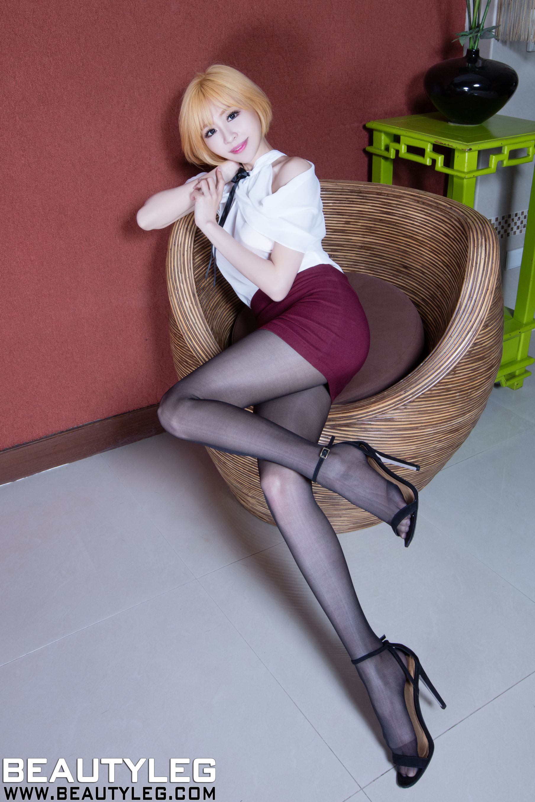 [Beautyleg] NO.1305 Lucy 美腿