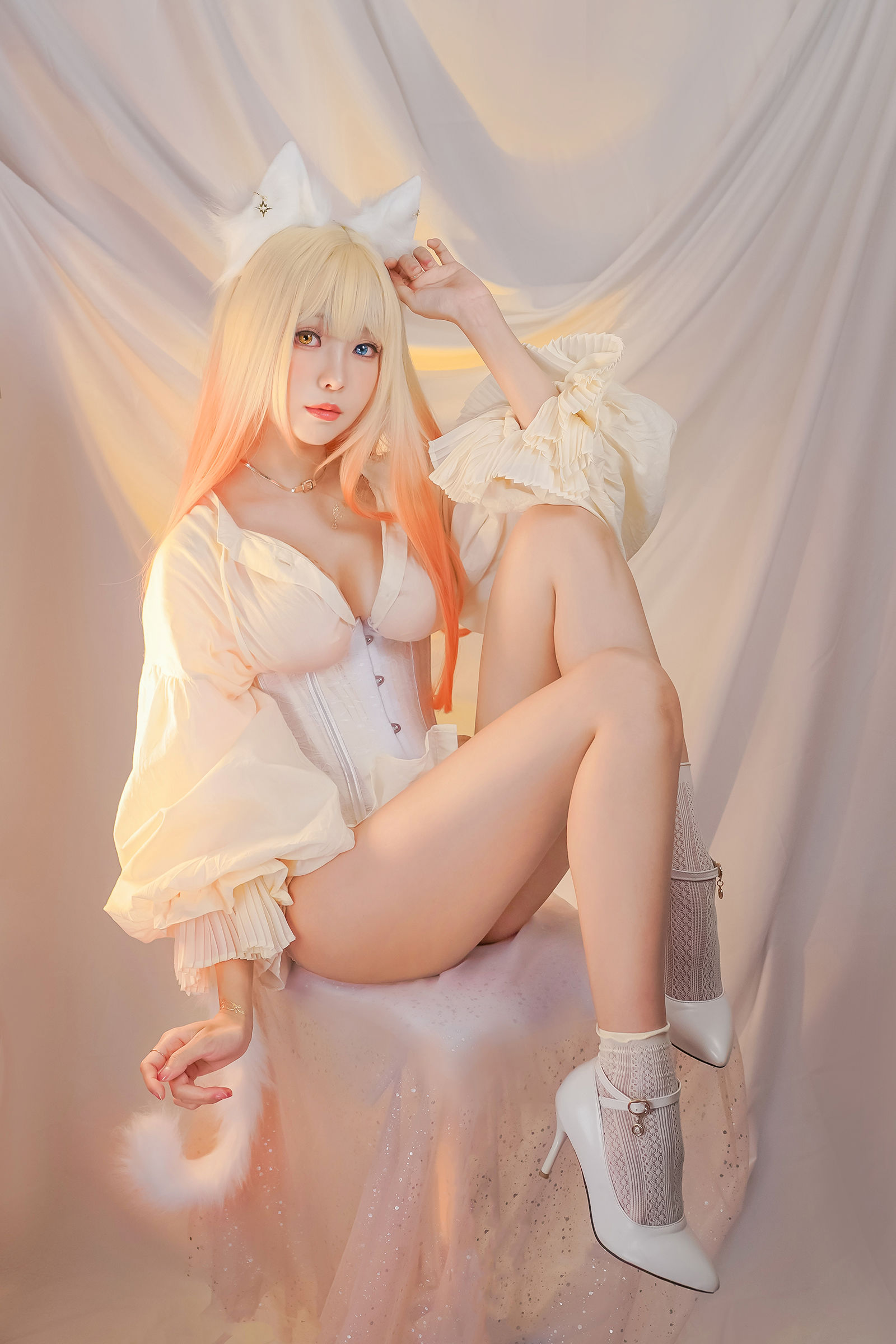 [福利COS] Ely_eee(ElyEE子) - Cat魔女與貓