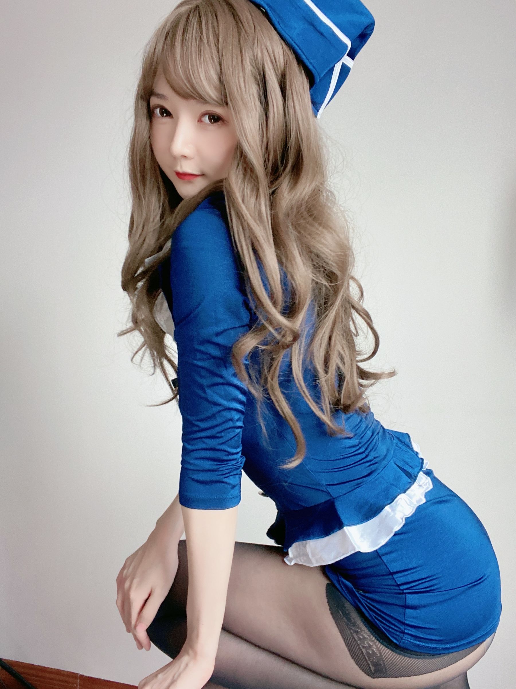 [福利COS] 51酱 - 蓝色制服装