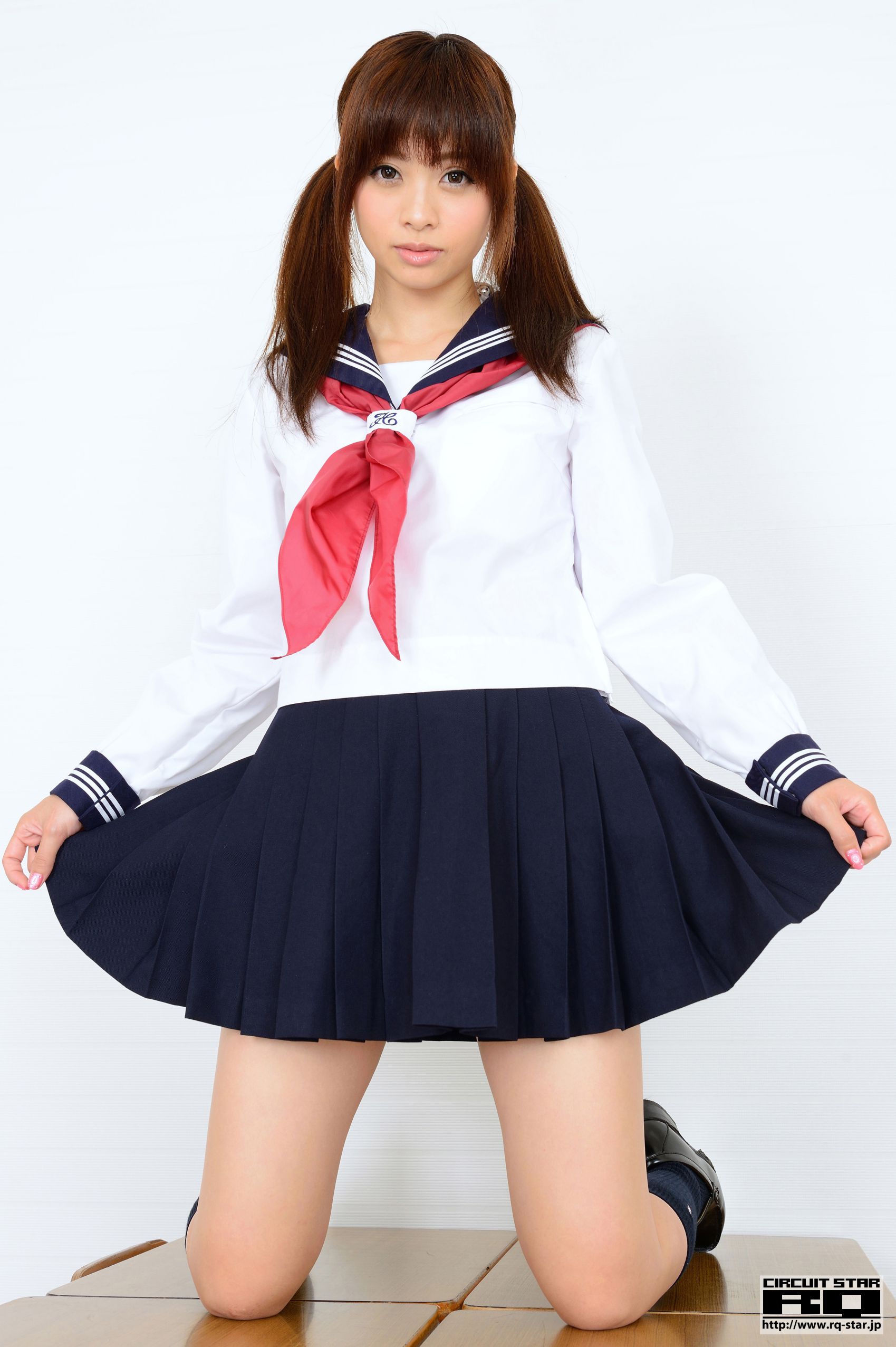 [RQ-STAR] NO.00859 YUKI School Girl 校服 写真集