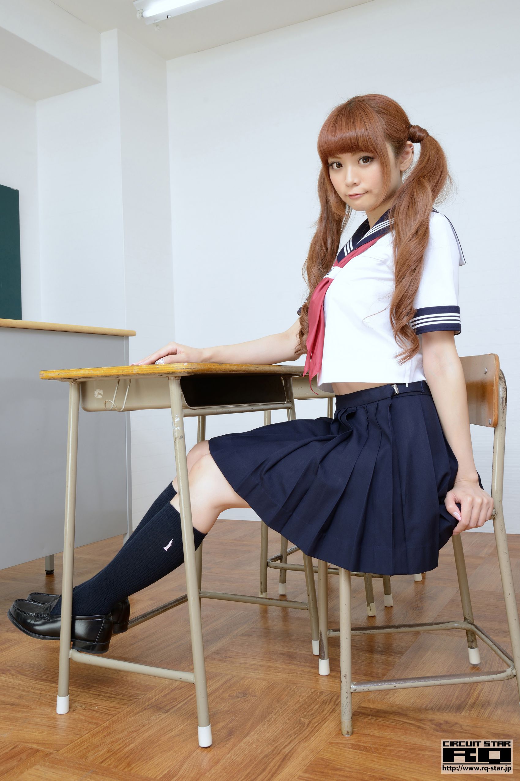 [RQ-STAR] NO.00831 朔矢あいね Sailor Girl 水手服 写真集