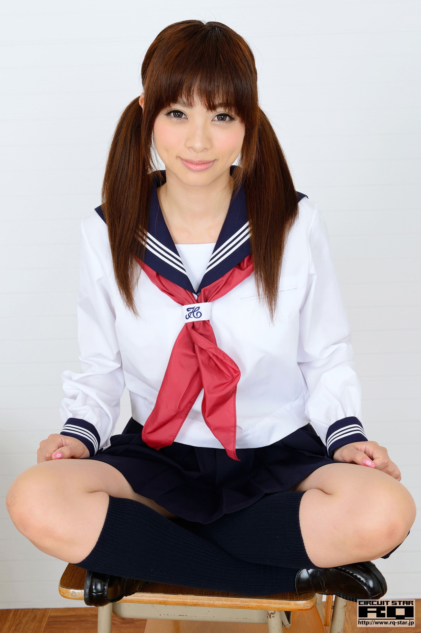 [RQ-STAR] NO.00859 YUKI School Girl 校服 写真集