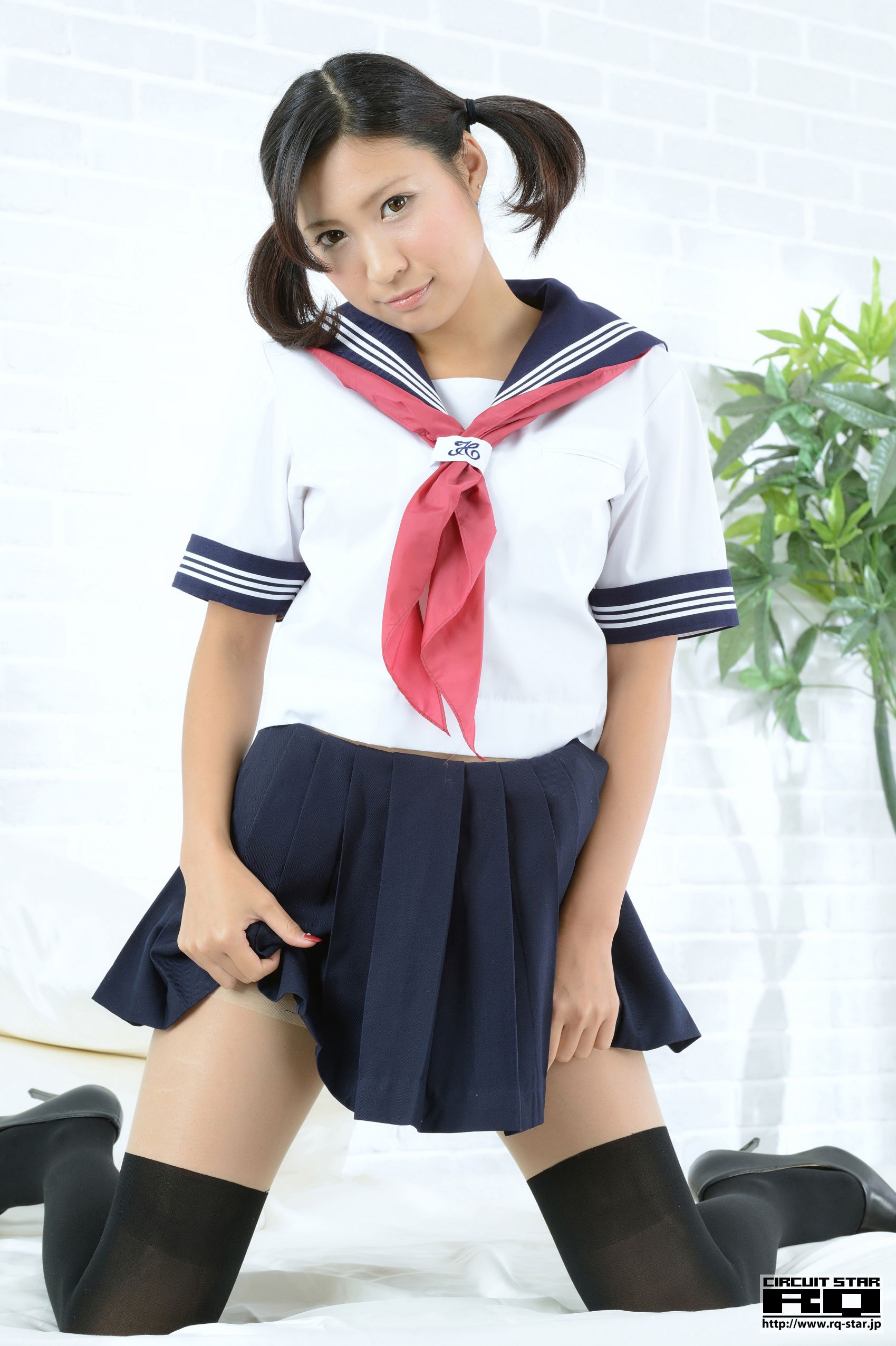 [RQ-STAR] NO.00868 鈴木あやの School Girl 水手服 写真集