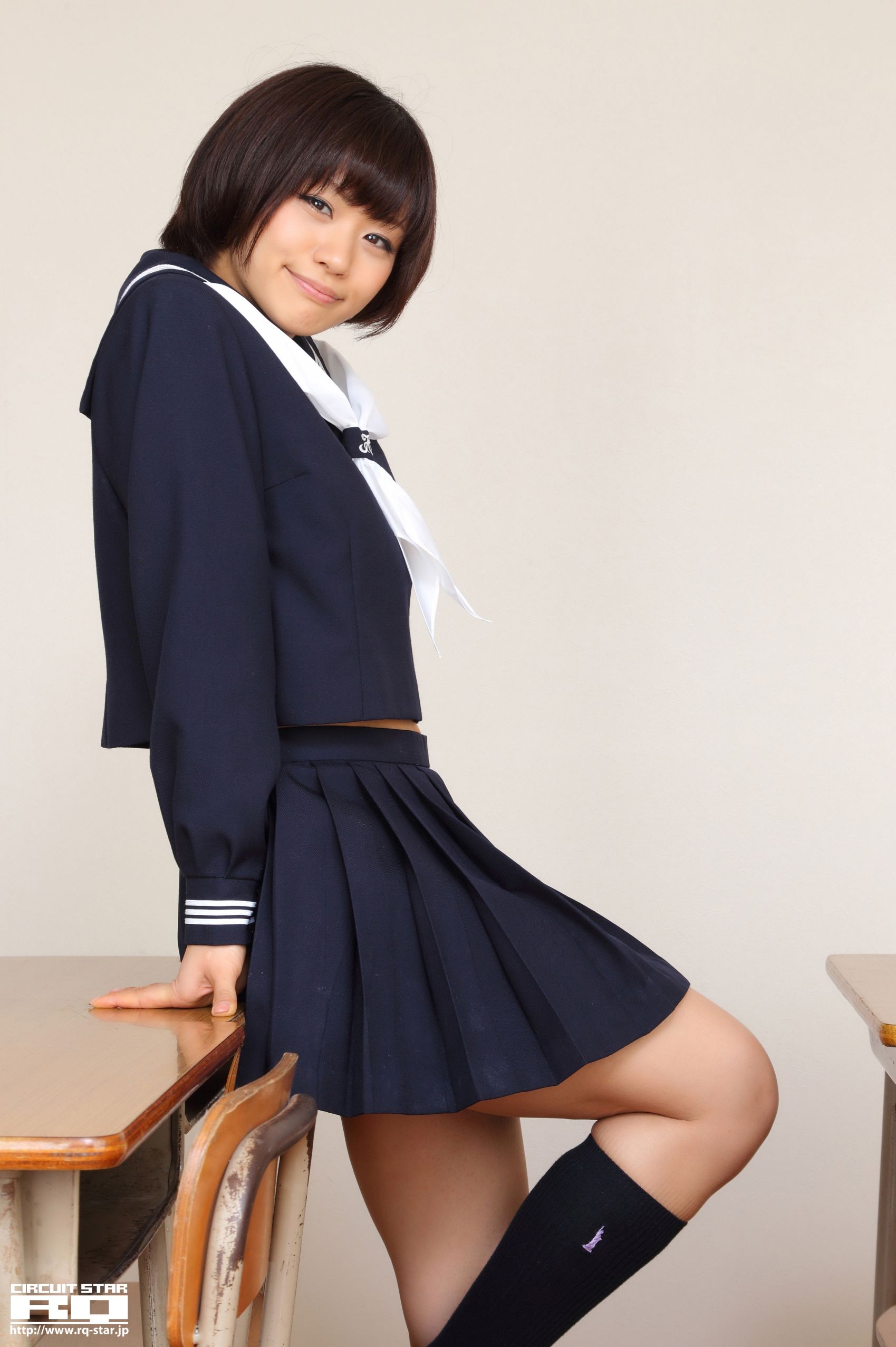 [RQ-STAR] NO.00615 安枝瞳 Sailor Girl 校服系列 写真集