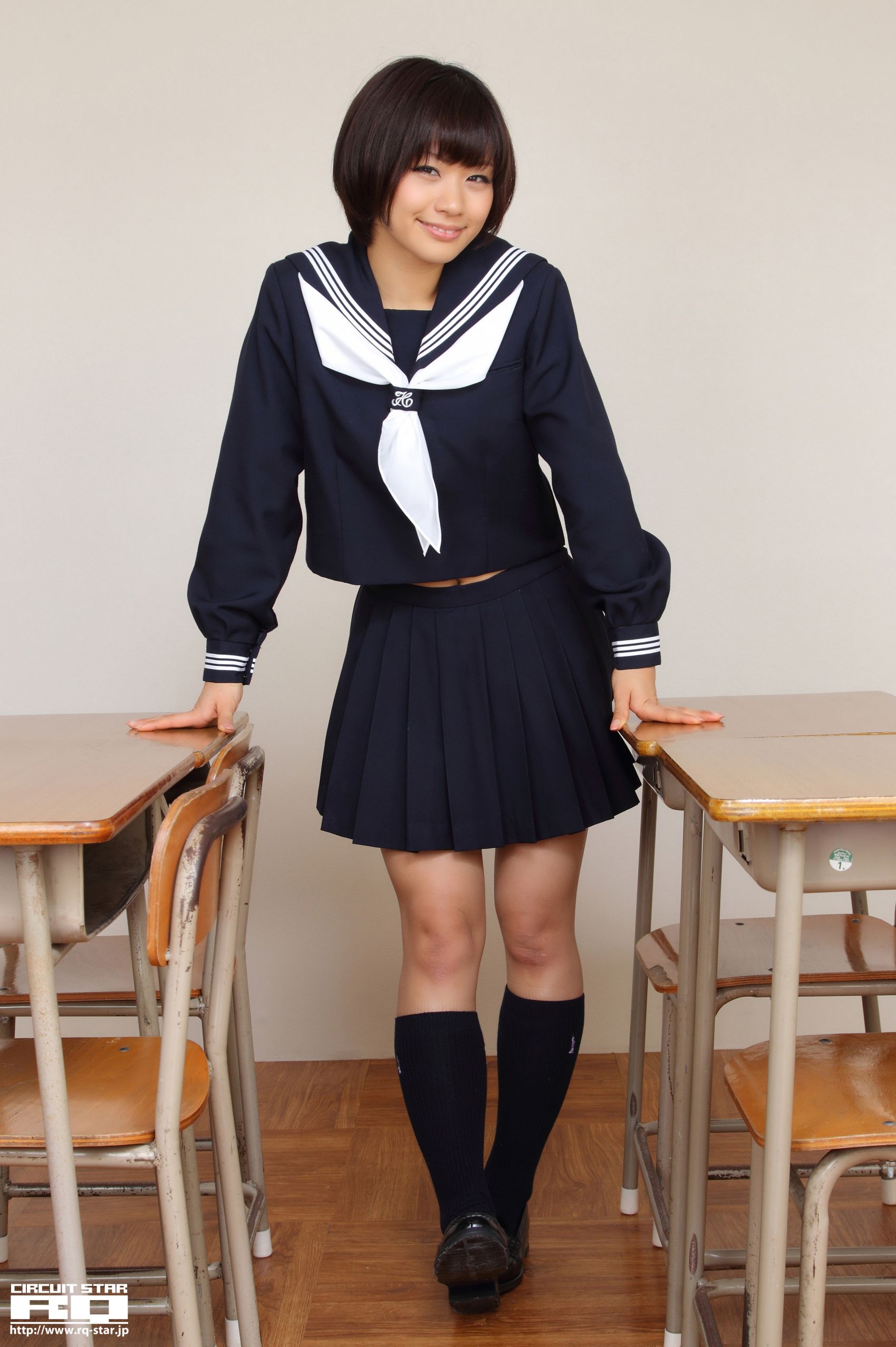 [RQ-STAR] NO.00615 安枝瞳 Sailor Girl 校服系列 写真集