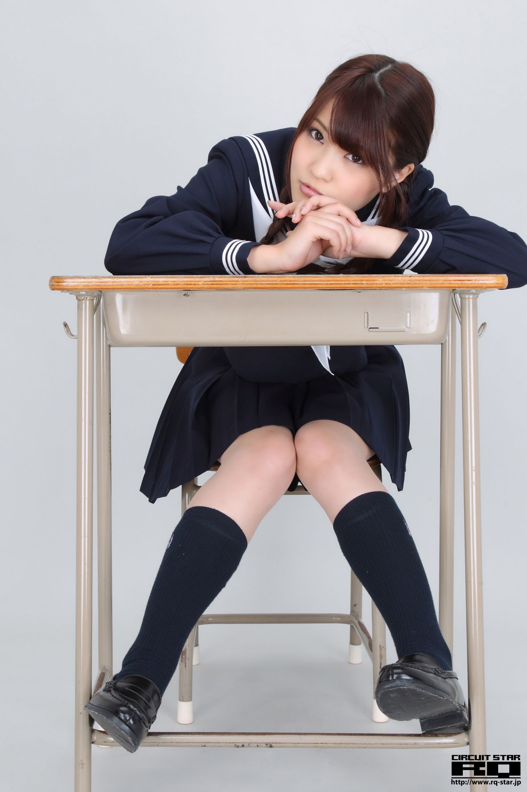 [RQ-STAR] NO.00607 柚崎明日香/岸明日香 High School 写真集