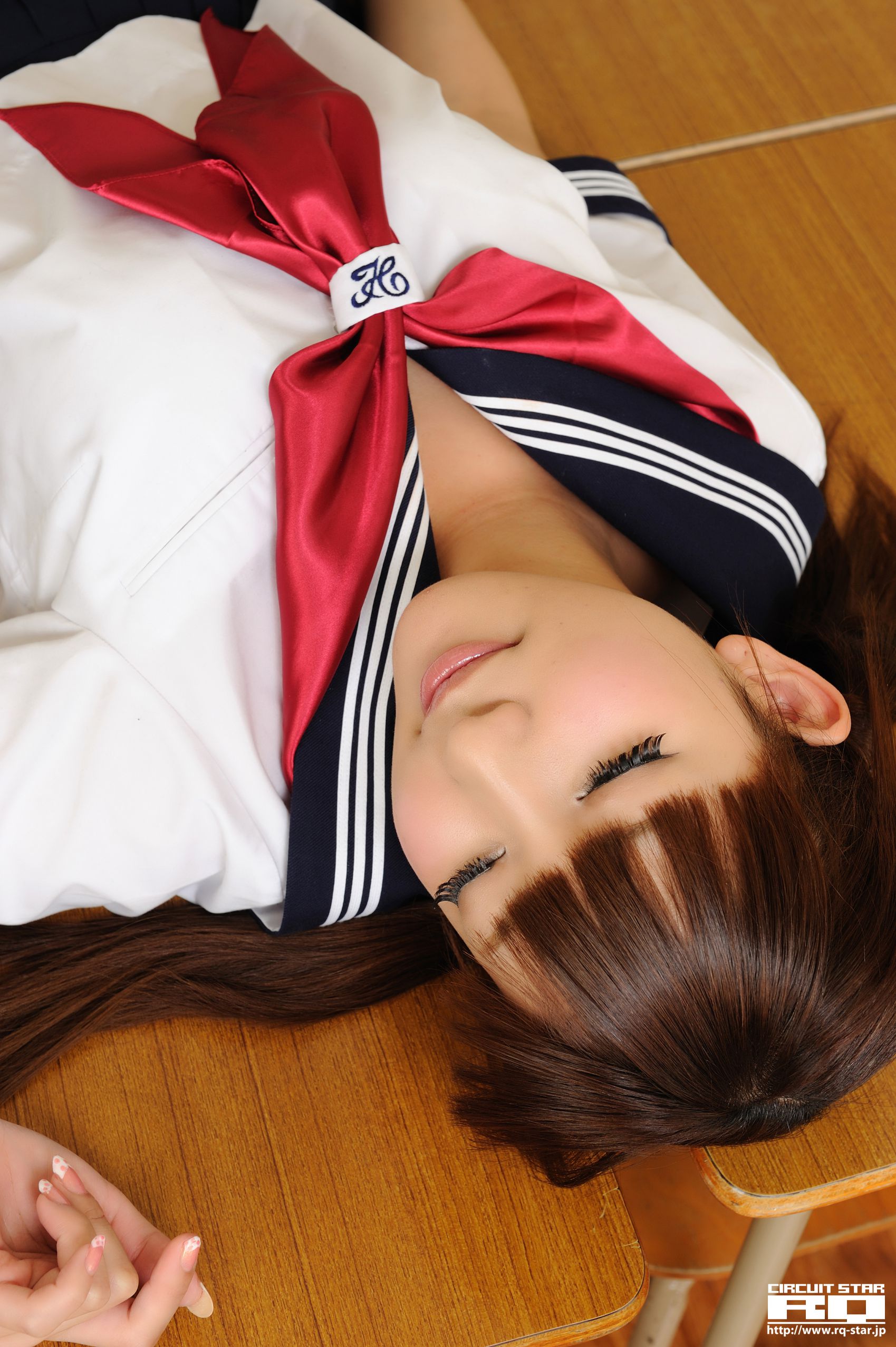 [RQ-STAR] NO.00575 Chihiro Akiha 秋葉ちひろ High School Girl 写真集