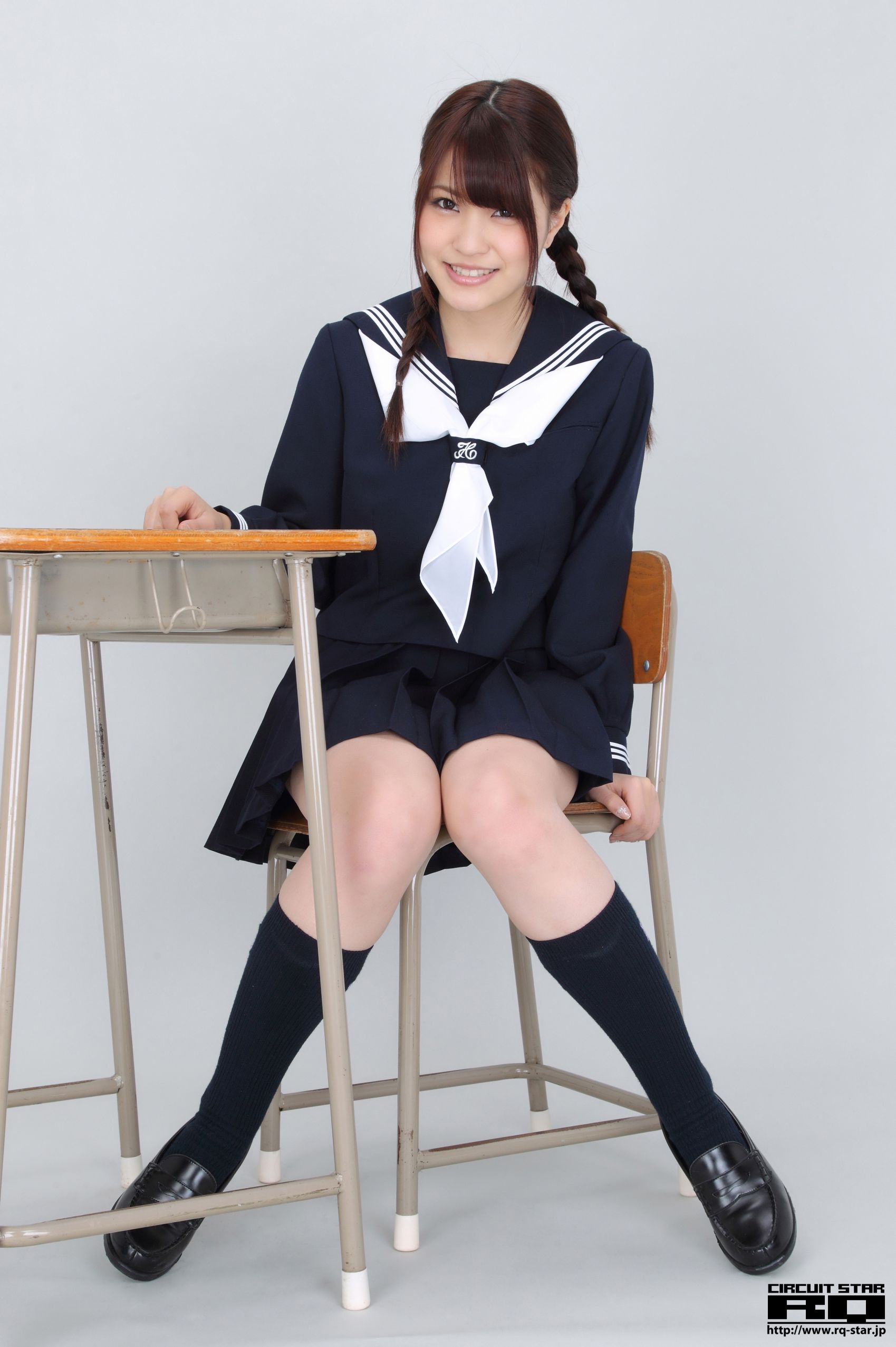 [RQ-STAR] NO.00607 柚崎明日香/岸明日香 High School 写真集