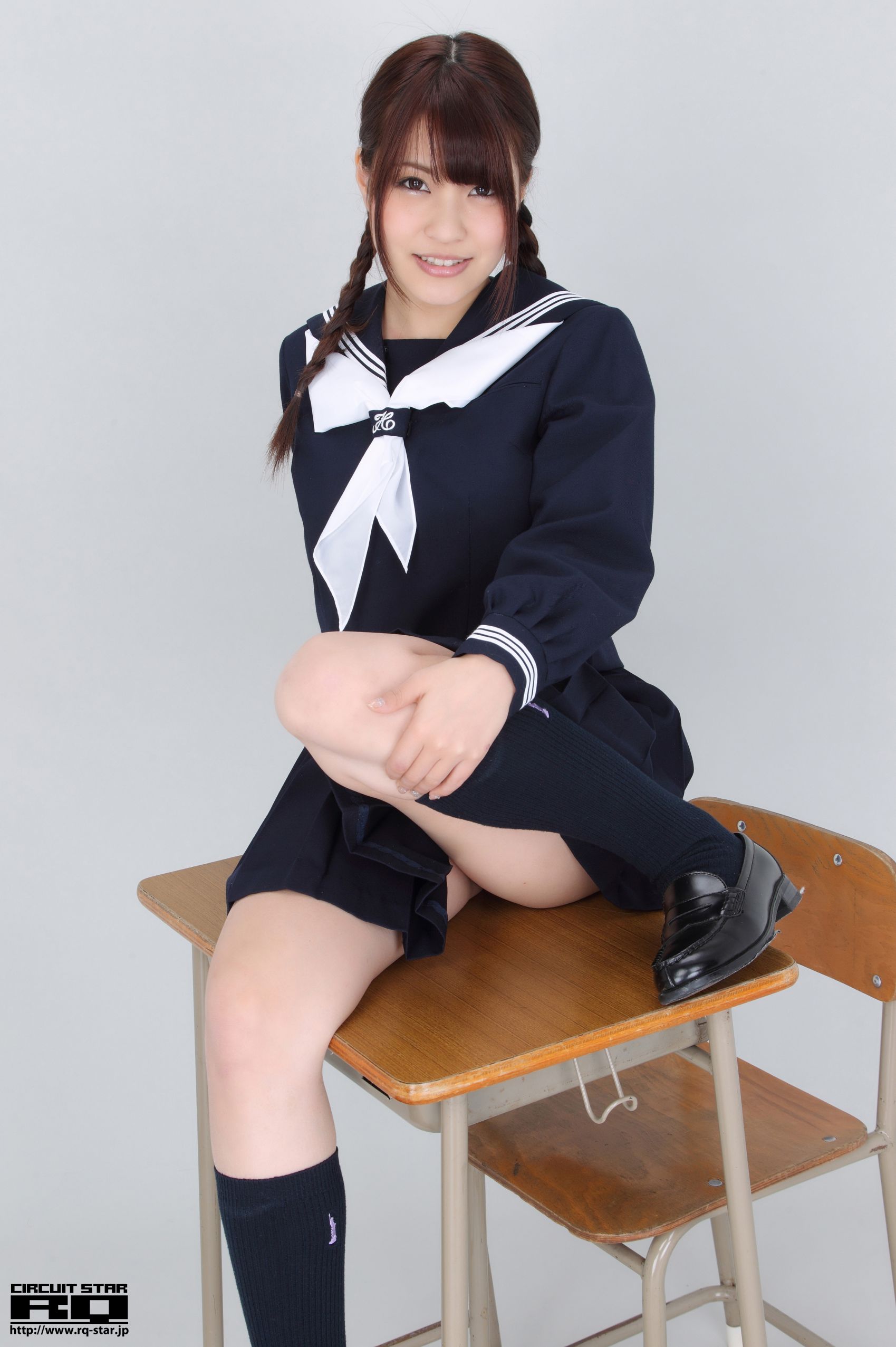 [RQ-STAR] NO.00607 柚崎明日香/岸明日香 High School 写真集