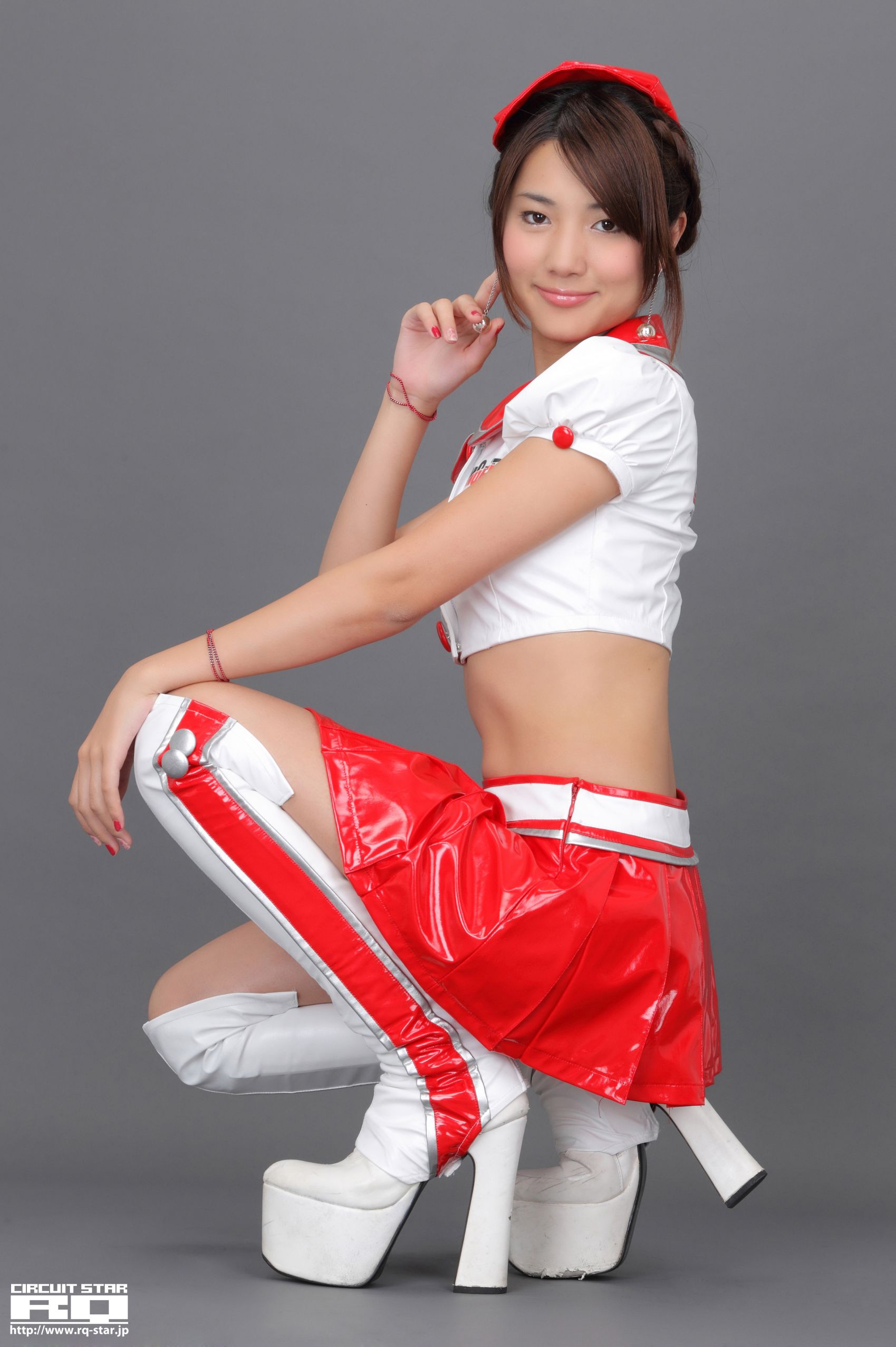 [RQ-STAR] NO.00586 Naoho Ichihashi 市橋直歩 Race Queen 写真集