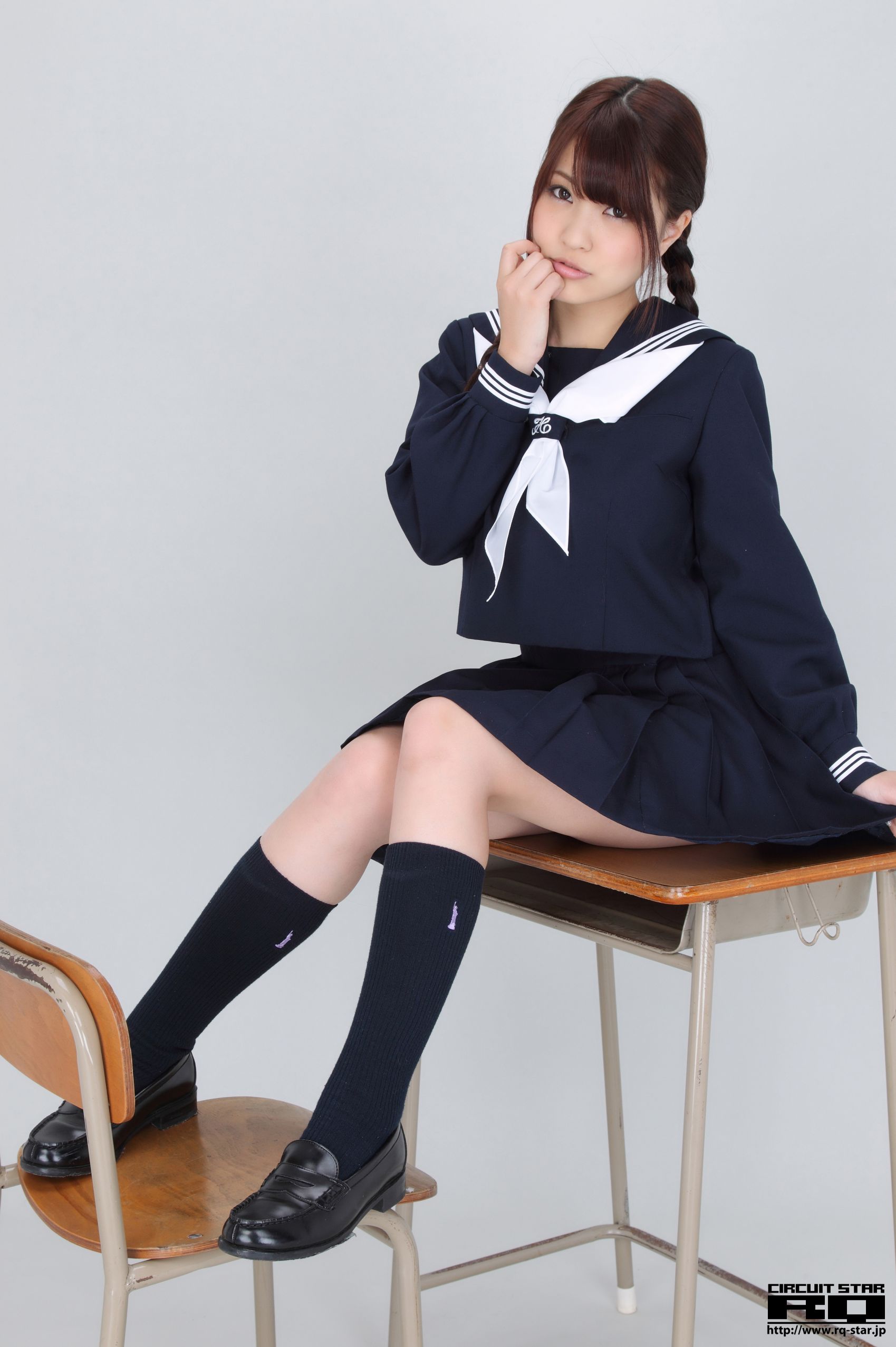 [RQ-STAR] NO.00607 柚崎明日香/岸明日香 High School 写真集