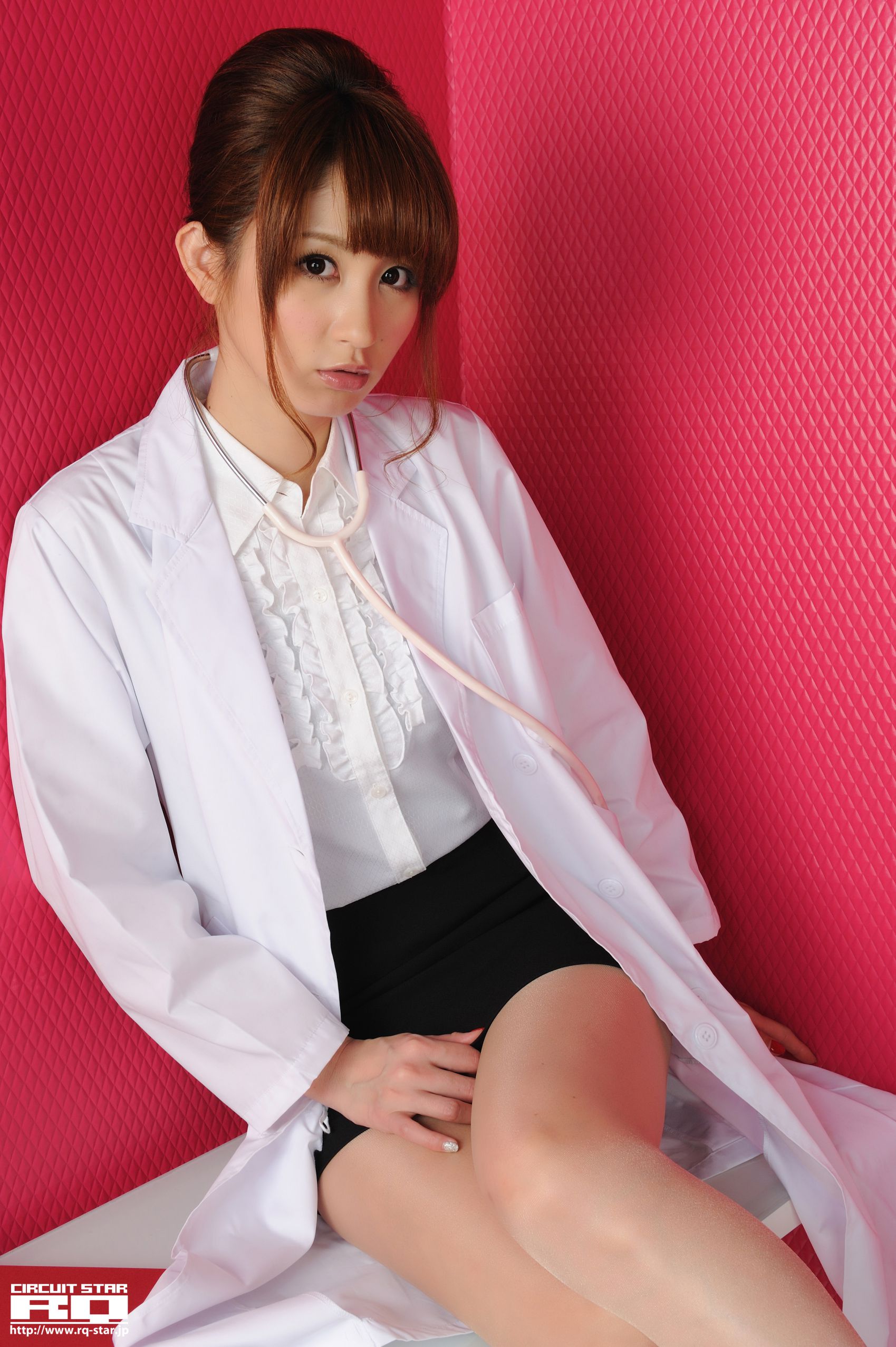 [RQ-STAR] NO.00633 前田真麻 Doctor Maasa 美女医生 写真集