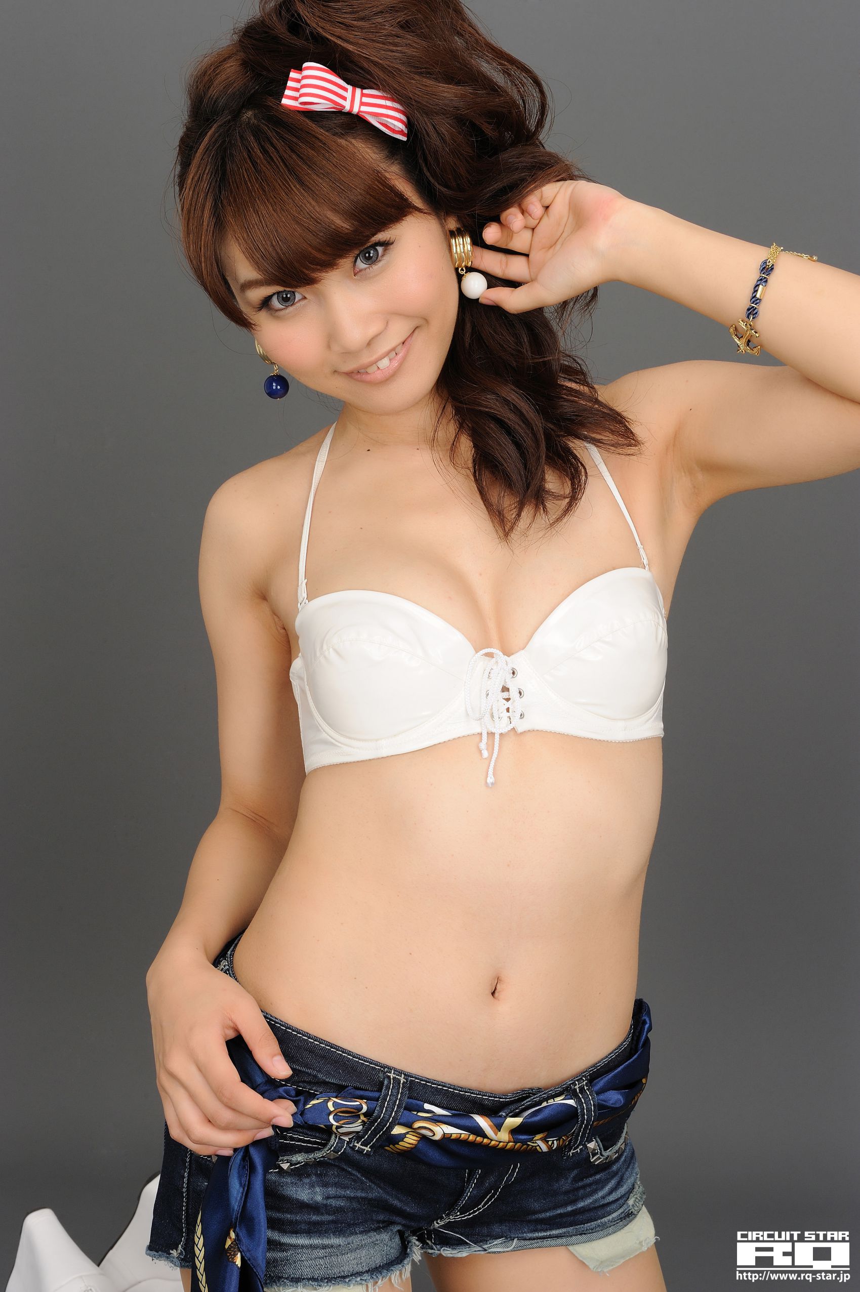 [RQ-STAR] NO.00644 殊野真緒 Mao Kotono Race Queen 写真集