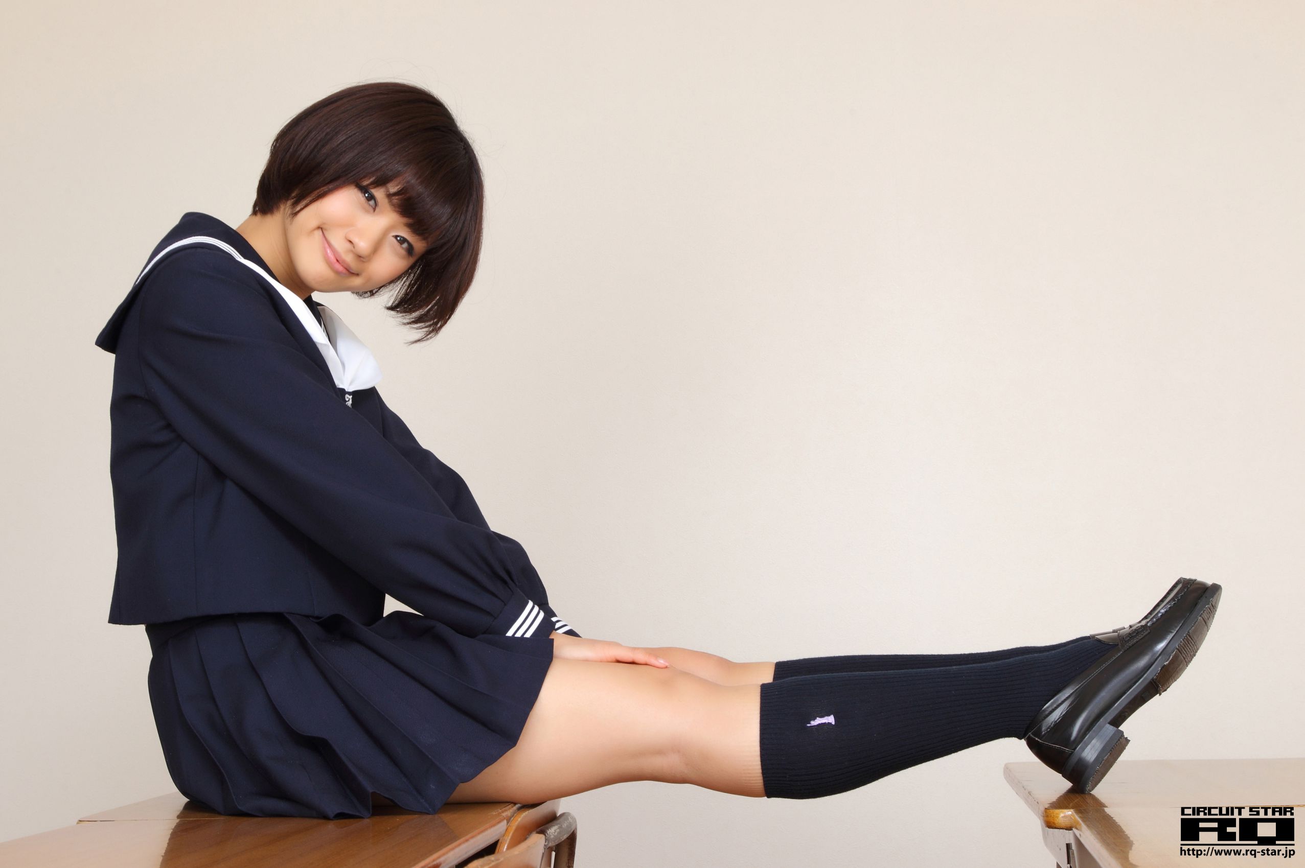 [RQ-STAR] NO.00615 安枝瞳 Sailor Girl 校服系列 写真集