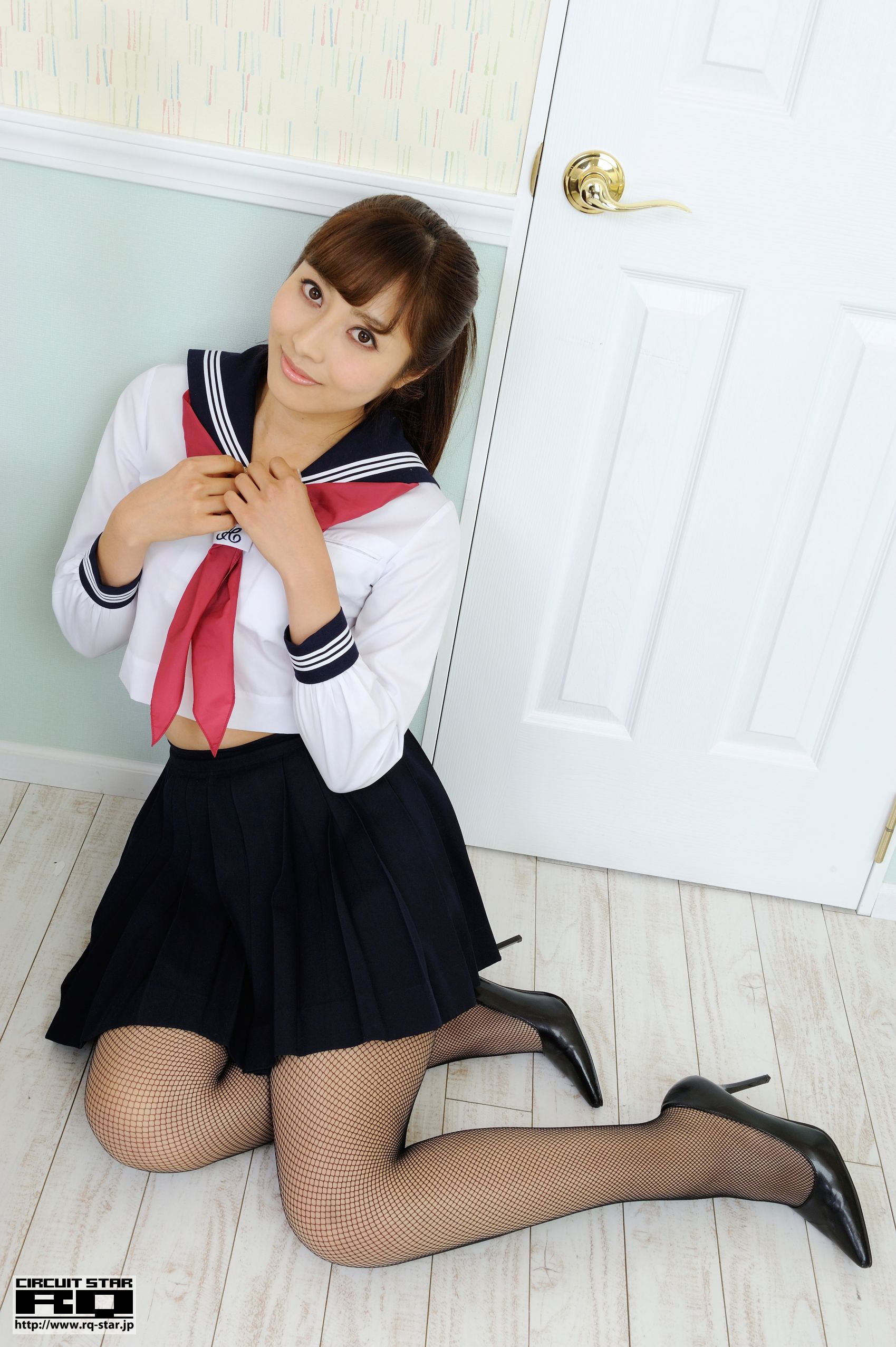 [RQ-STAR] NO.00741 岡咲翔子 Sailor Style 校服系列 写真集