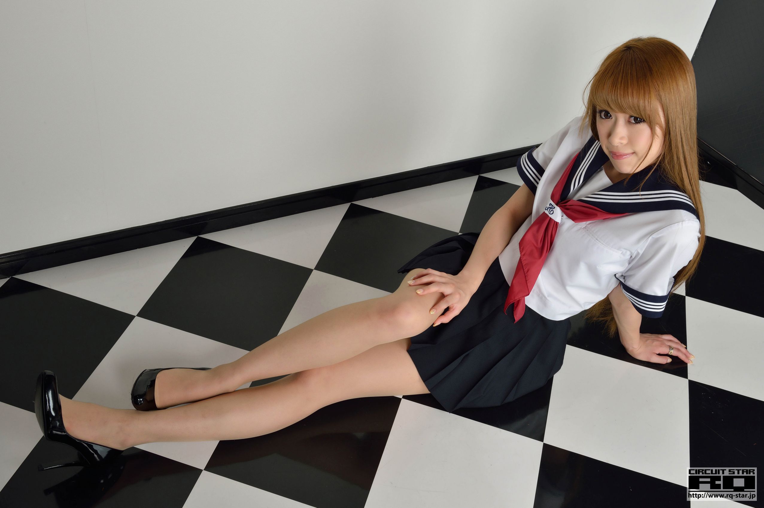 [RQ-STAR] NO.00680 Rima Serizawa 芹澤里茉 Sailor 写真集