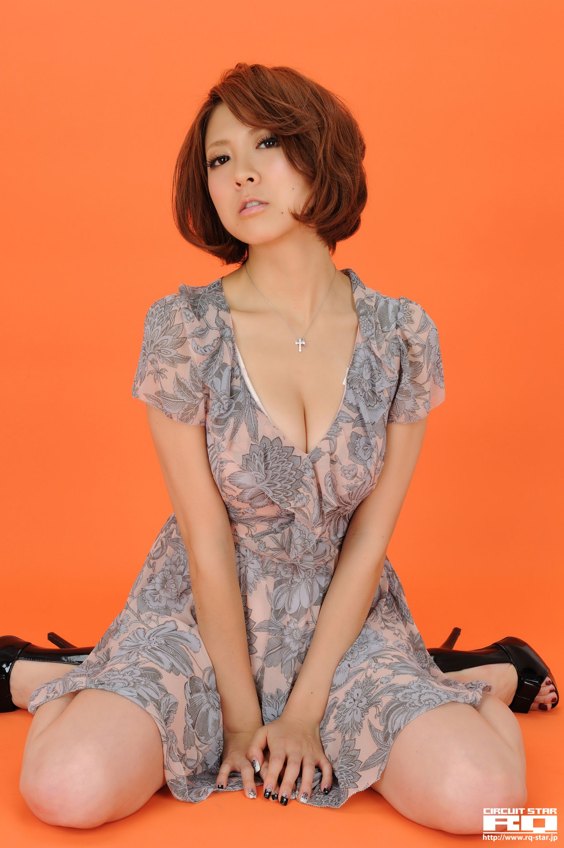 [RQ-STAR] NO.00457 Akari Arimura 有村亜加里 Private Dress 写真集