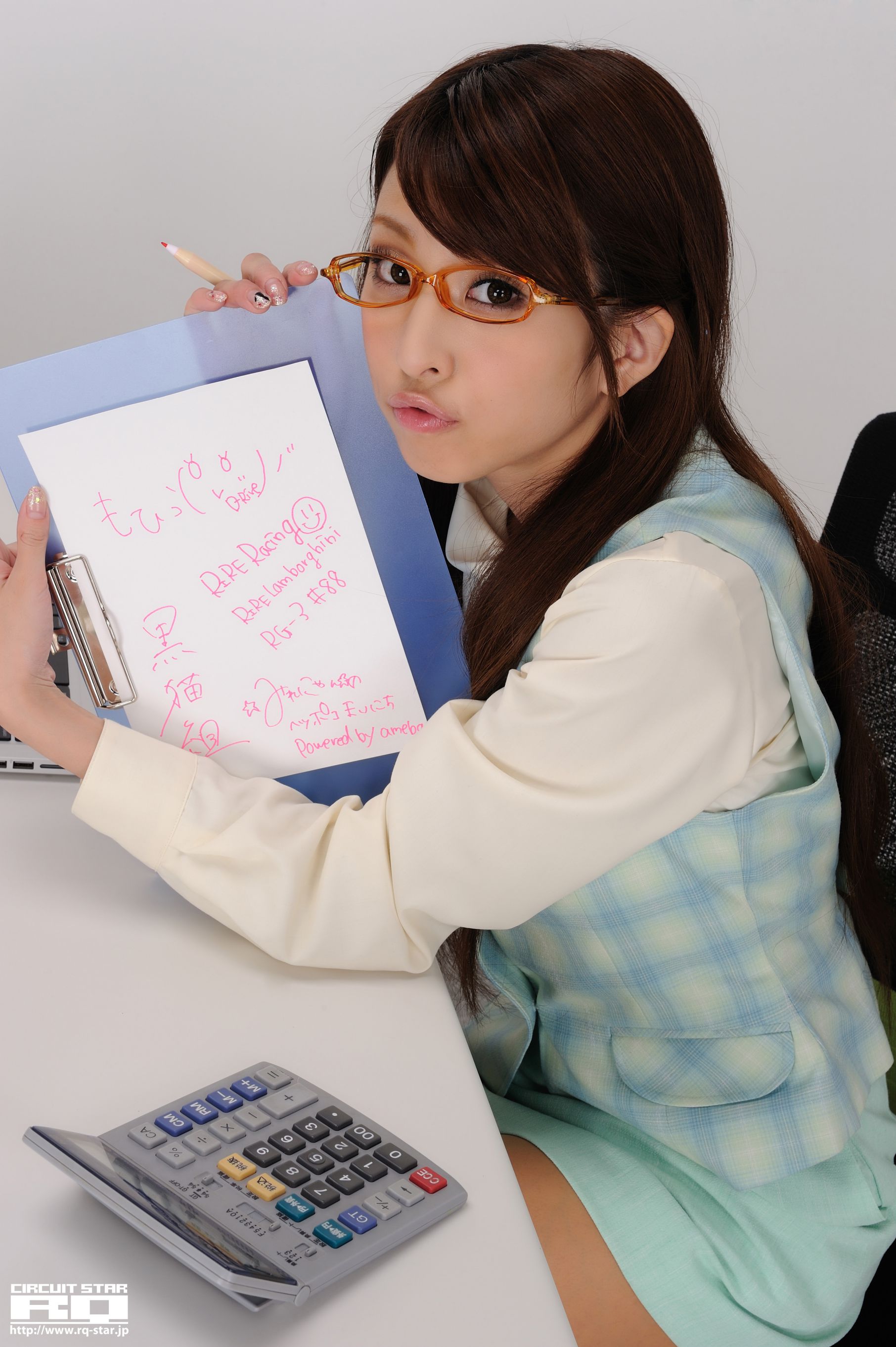 [RQ-STAR] NO.00293 黒沢美憐 Office Lady办公室女郎 写真集