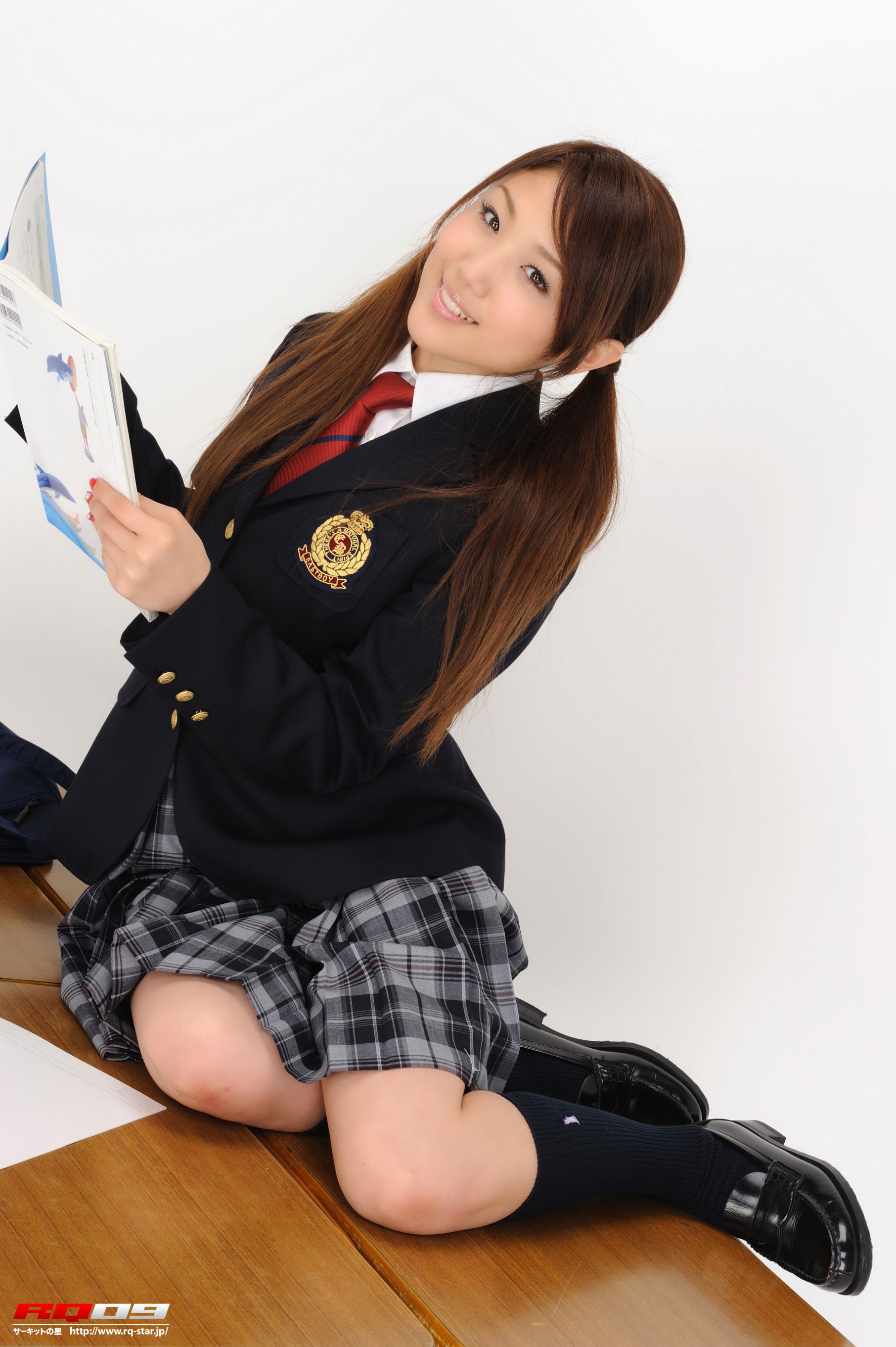 [RQ-STAR] NO.00252 木村亜梨沙 School Uniform 学生装系列 写真集