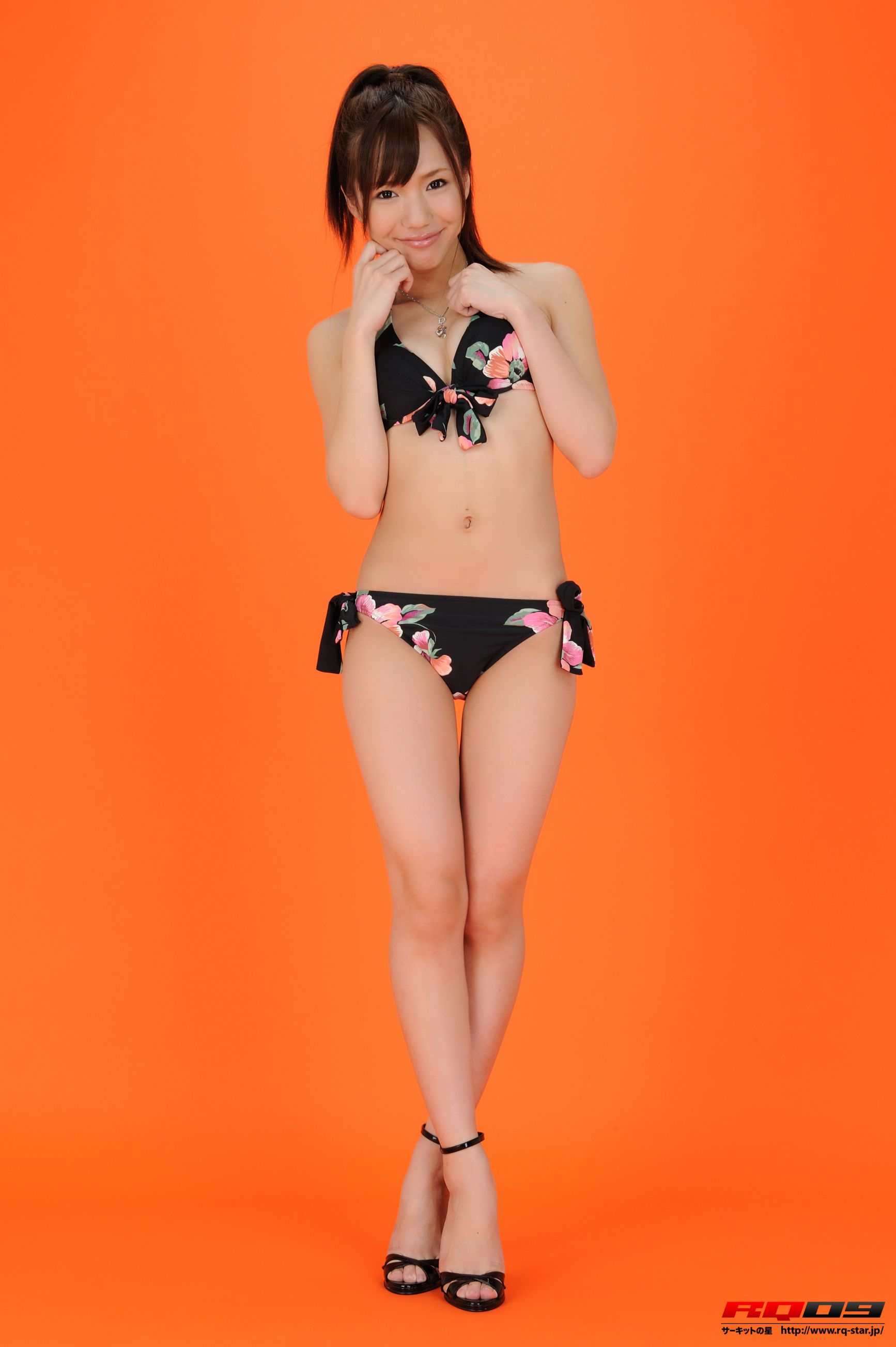 [RQ-STAR] NO.00225 Asami Nakata 中田あさみ Swim Suits 写真集