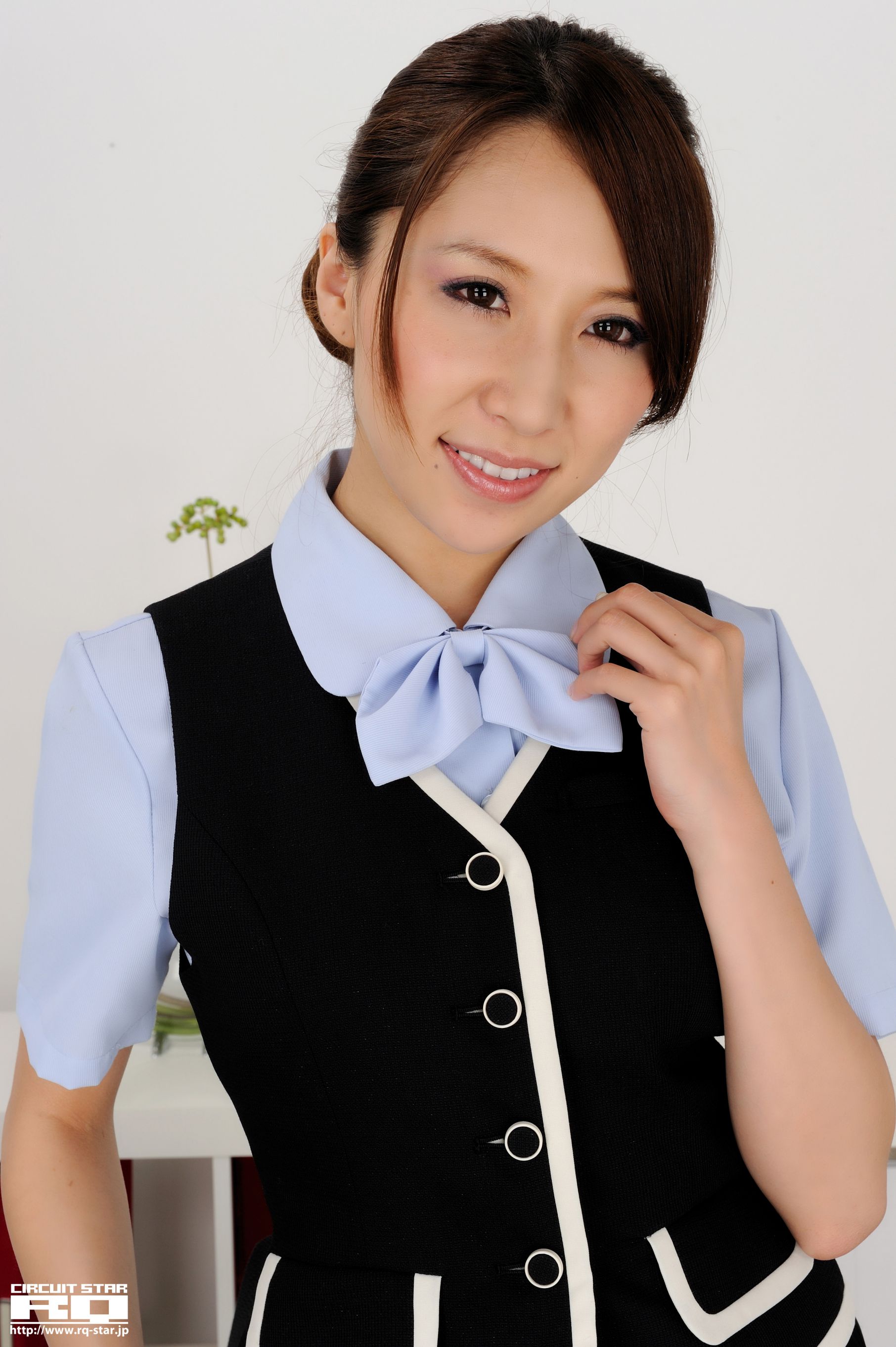 [RQ-STAR] NO.00329 Maria Kotoha 琴葉マリア Office Lady 写真集