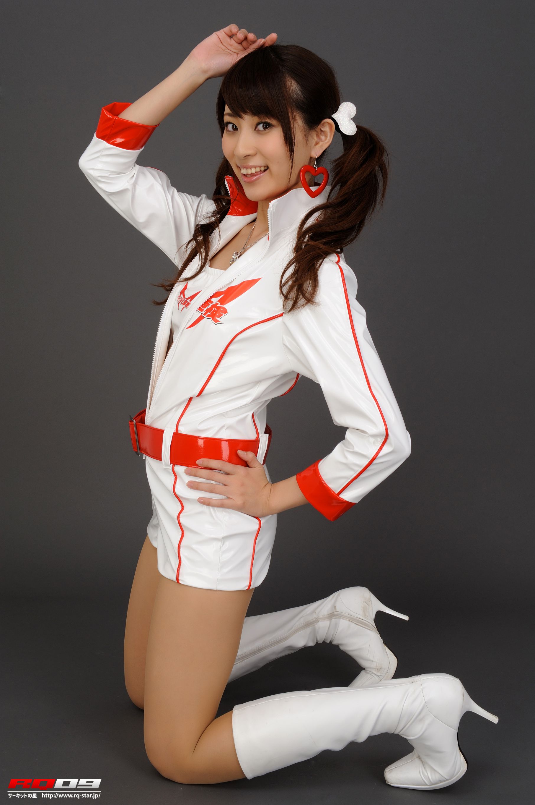 [RQ-STAR] NO.00149 林杏菜 Race Queen – Team Mach 写真集