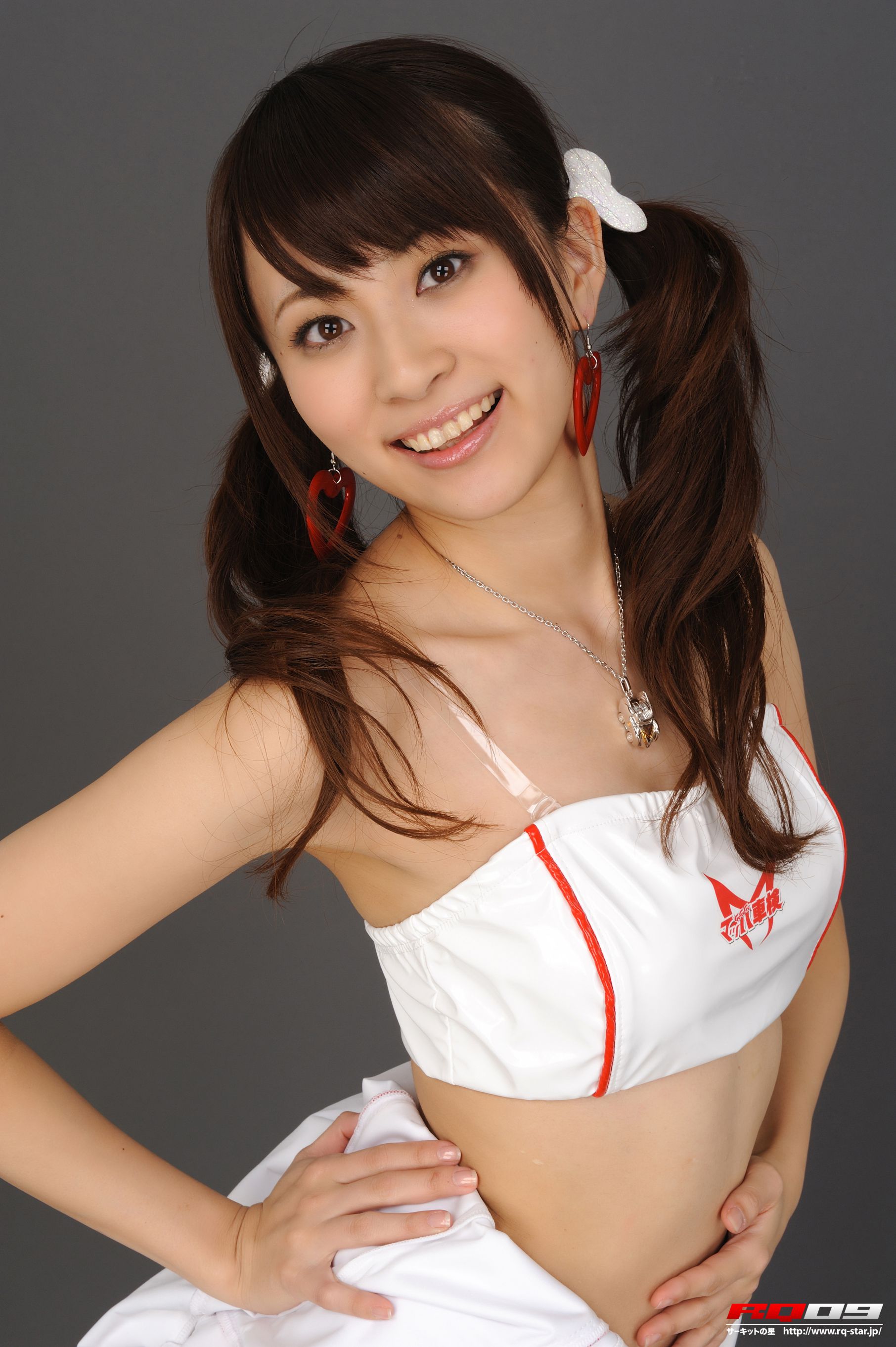 [RQ-STAR] NO.00149 林杏菜 Race Queen – Team Mach 写真集