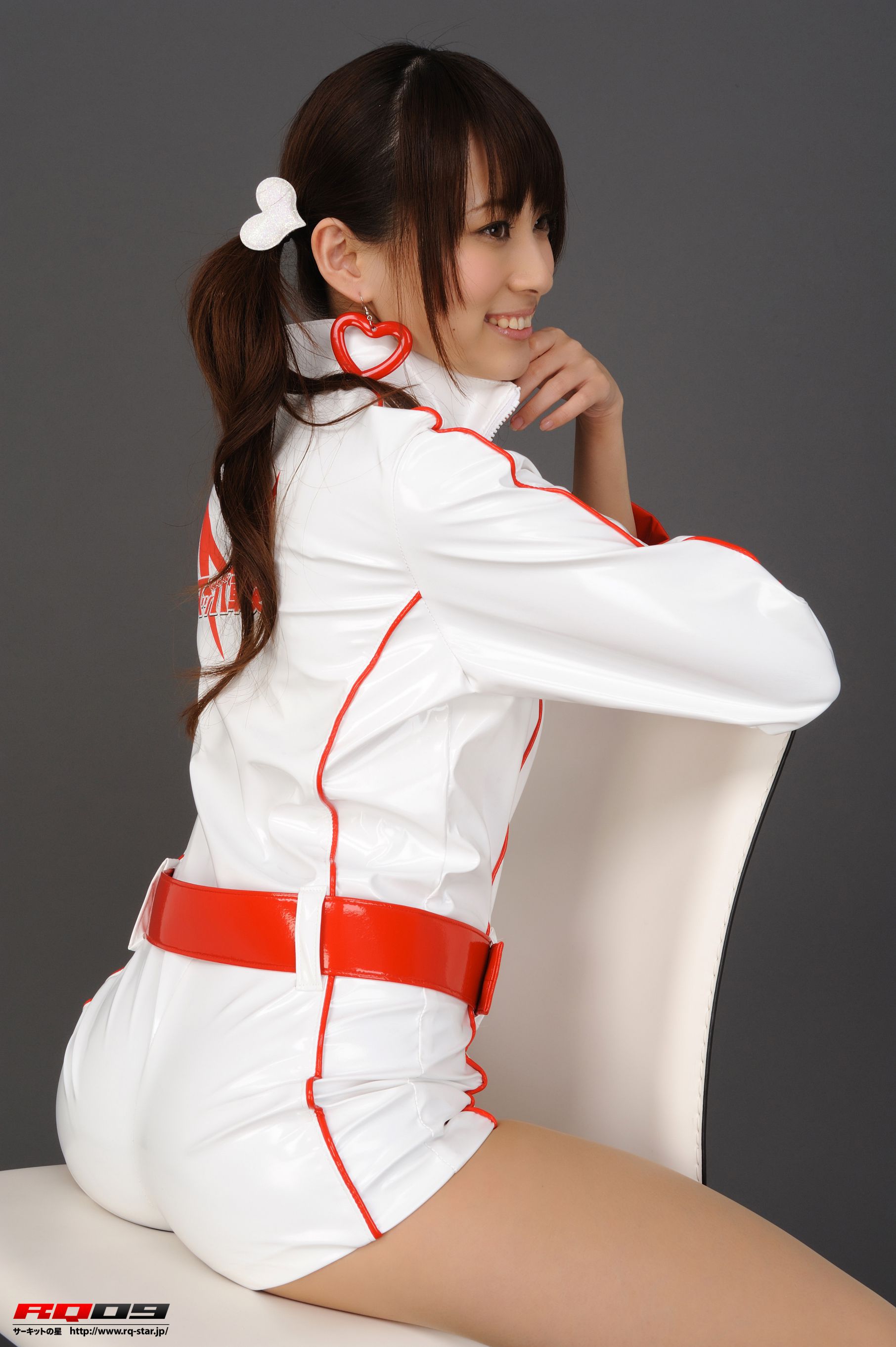 [RQ-STAR] NO.00149 林杏菜 Race Queen – Team Mach 写真集