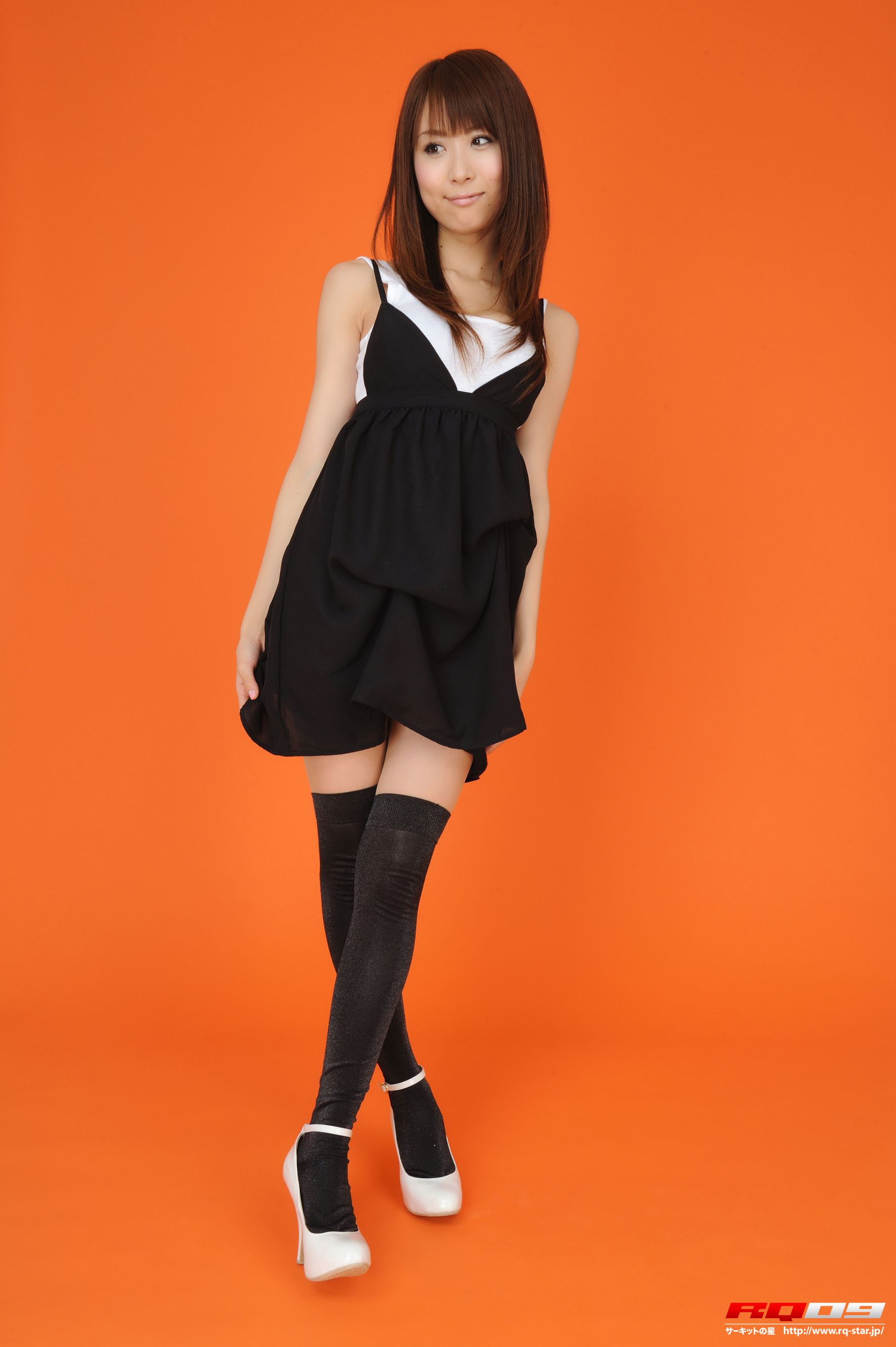 [RQ-STAR] NO.00141 Saori Agatsuma 我妻さおり Private Dress 写真集