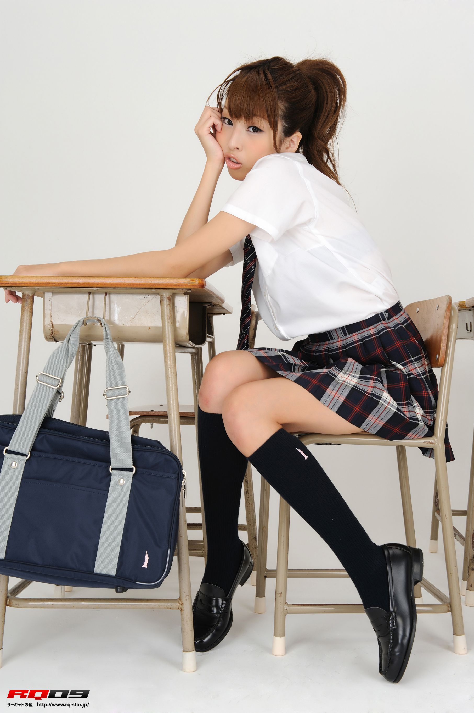 [RQ-STAR] NO.00184 黑泽美怜 Student Style 写真集