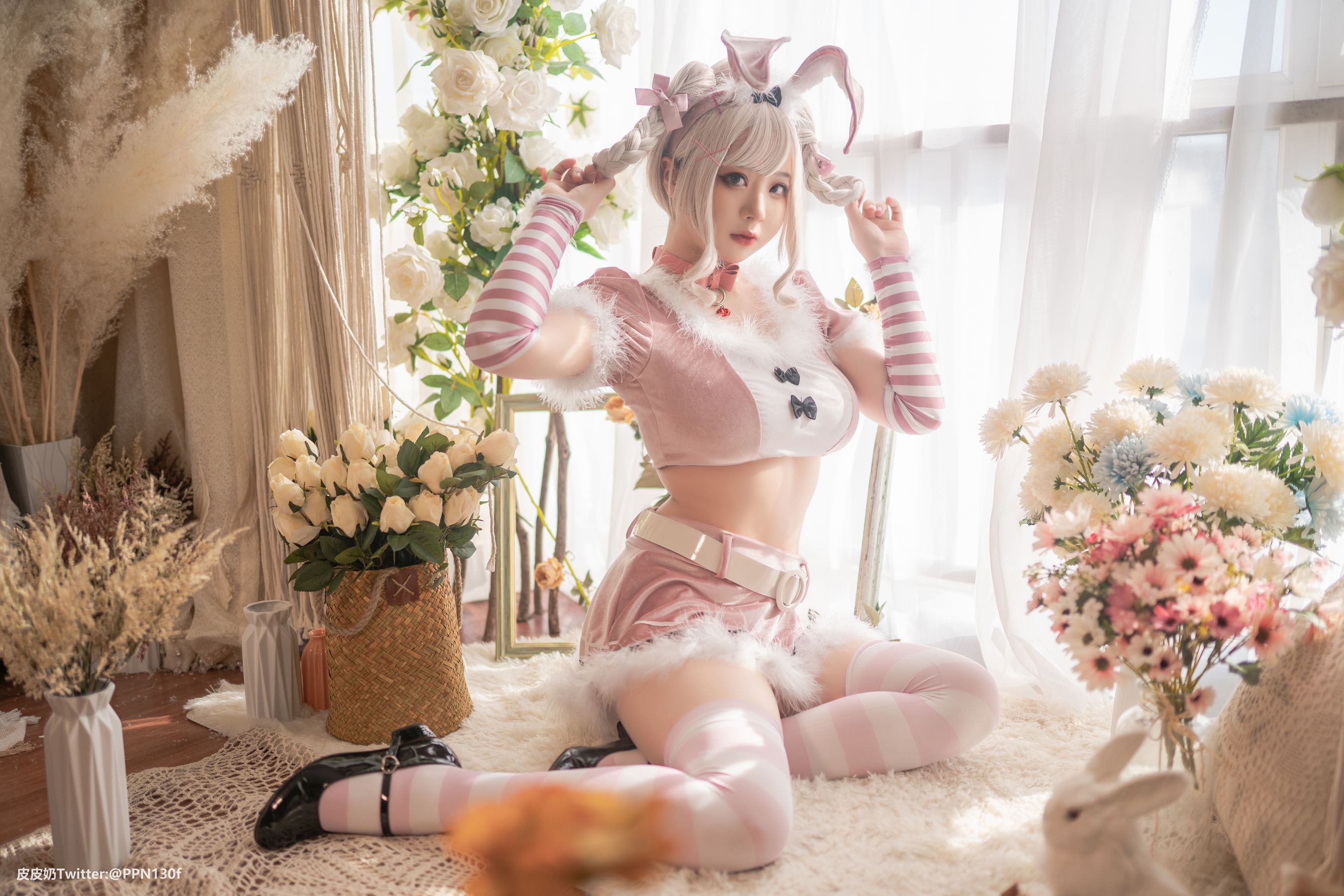 [网红COS] 皮皮奶可可爱了啦 - 粉色兔兔