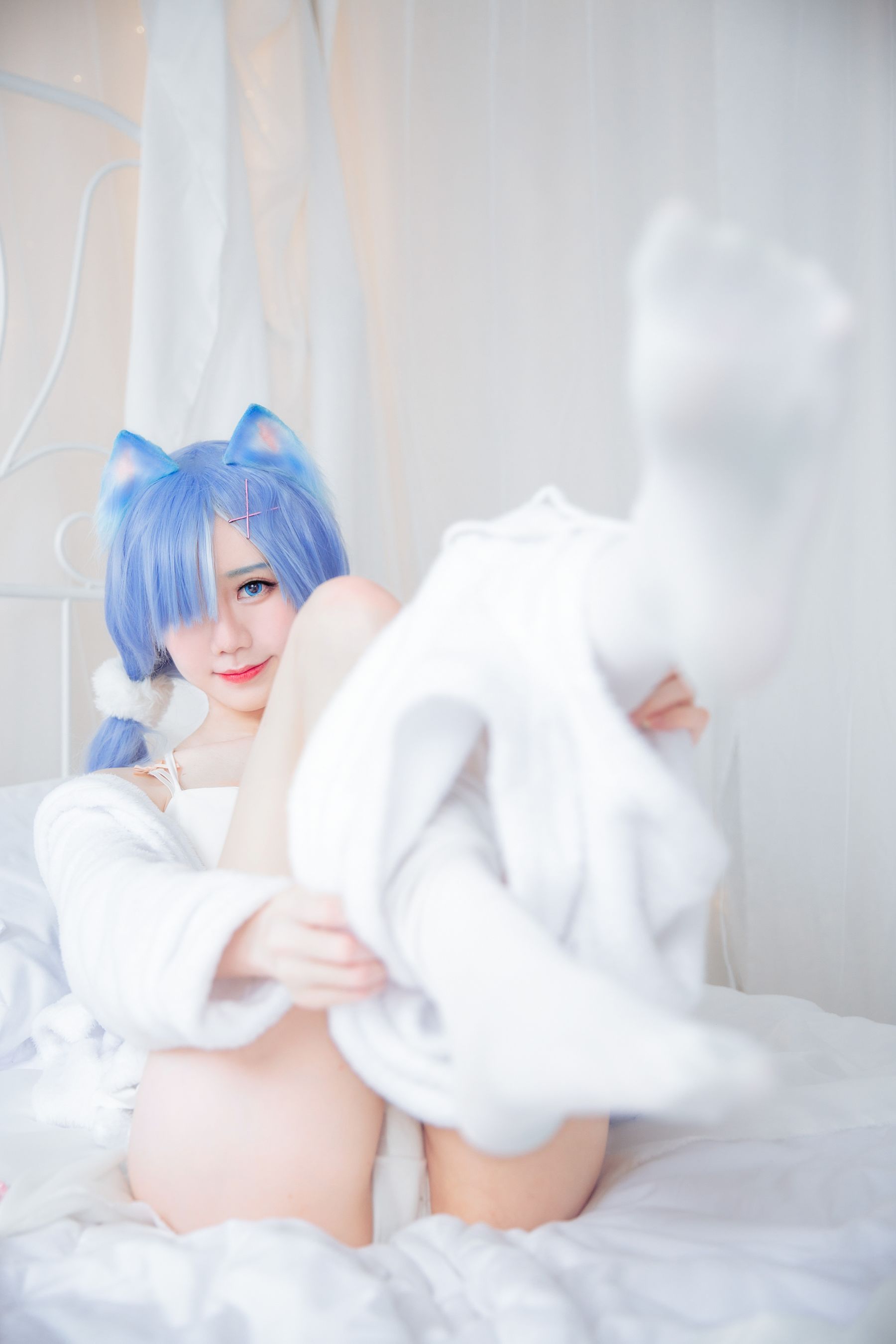 [网红COS] Sally Dorasnow - Rem White Kitty