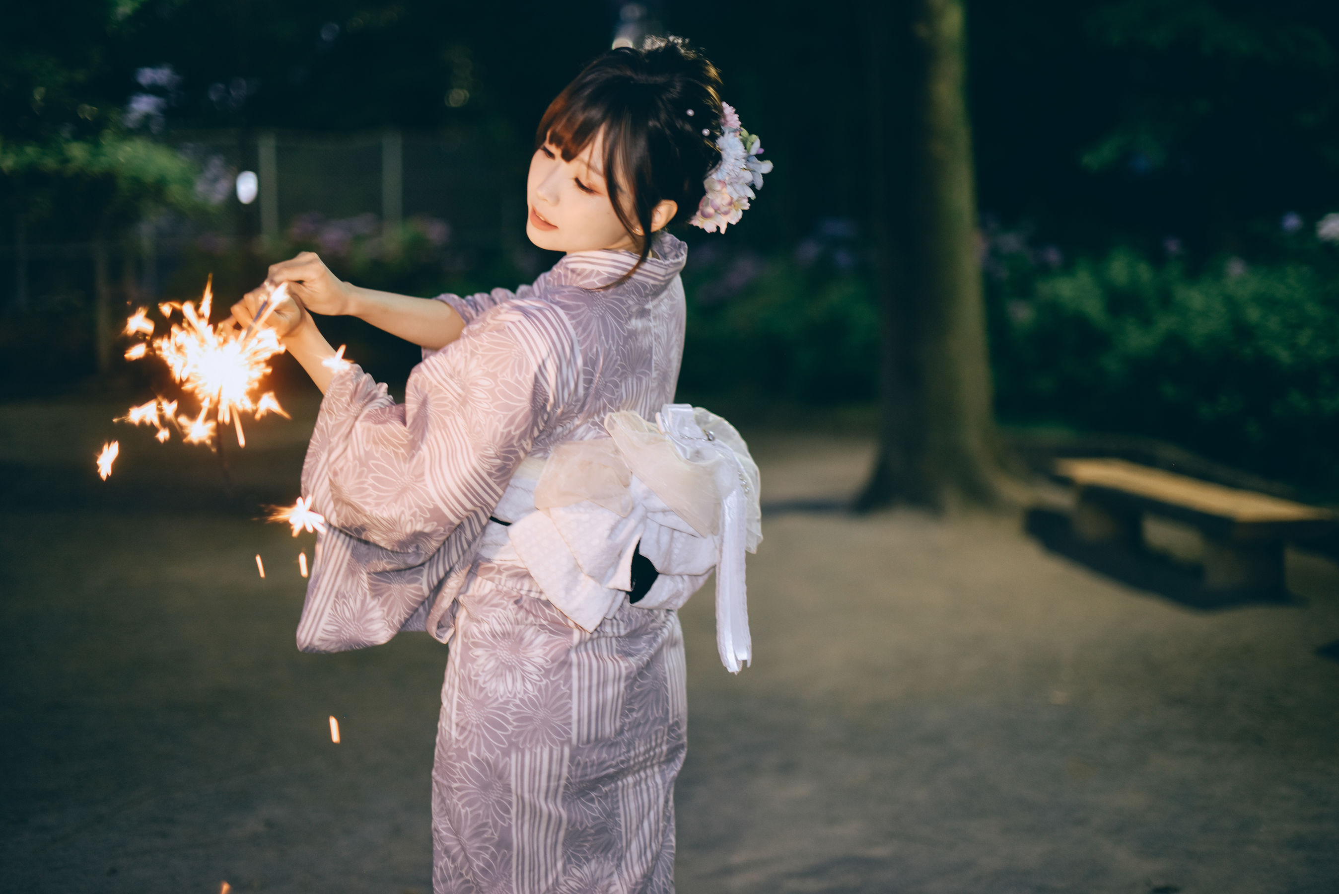 [网红COS] Ely_eee(ElyEE子) - Yukata