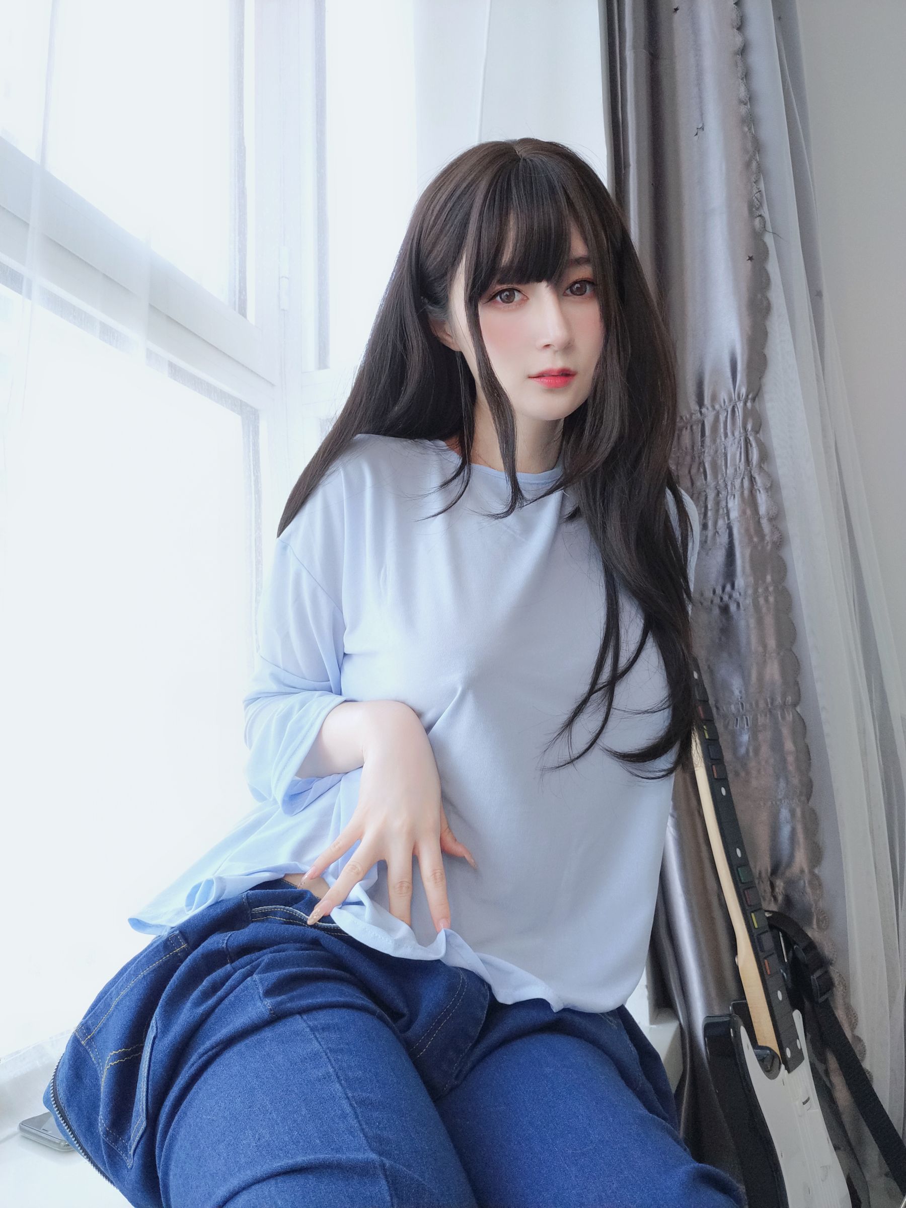 [网红COS] Coser小姐姐白银 - 妹は服を着てください